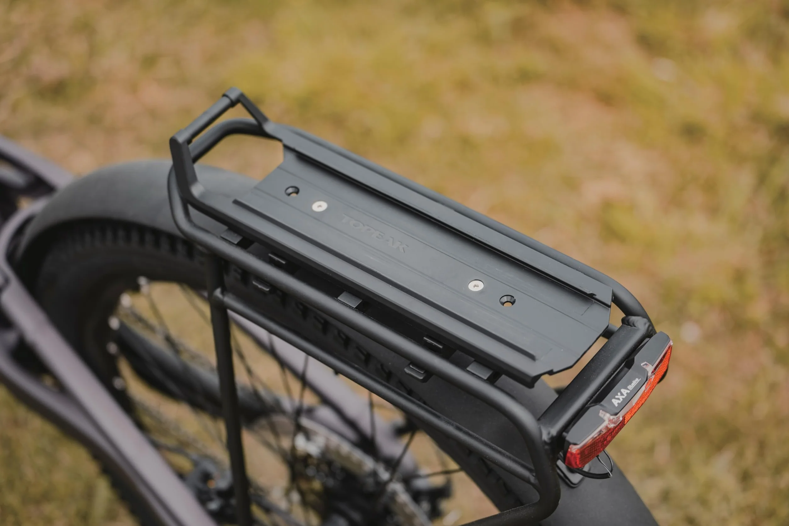 Topeak Omni adapter QuickTrack, duży, czarny