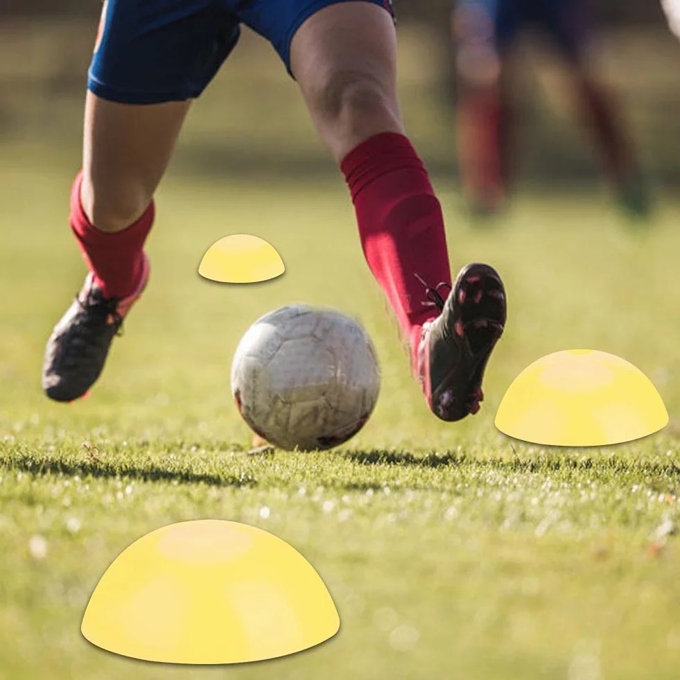 Pachołki Piłkarskie, 5 szt. 19x5 Cm Kształt Półkuli Polietylen Stożek Treningowy do Piłki Nożnej Barierki Piłkarskie Pachołki Znacznikowe do Treningu Sportowego z torbą siatkową