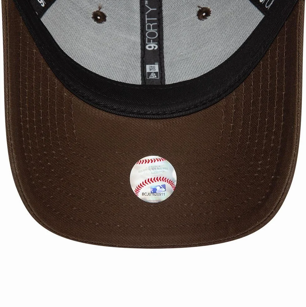 New Era New York Yankees MLB League Essential Tonal Walnut 9Forty regulowana czapka damska