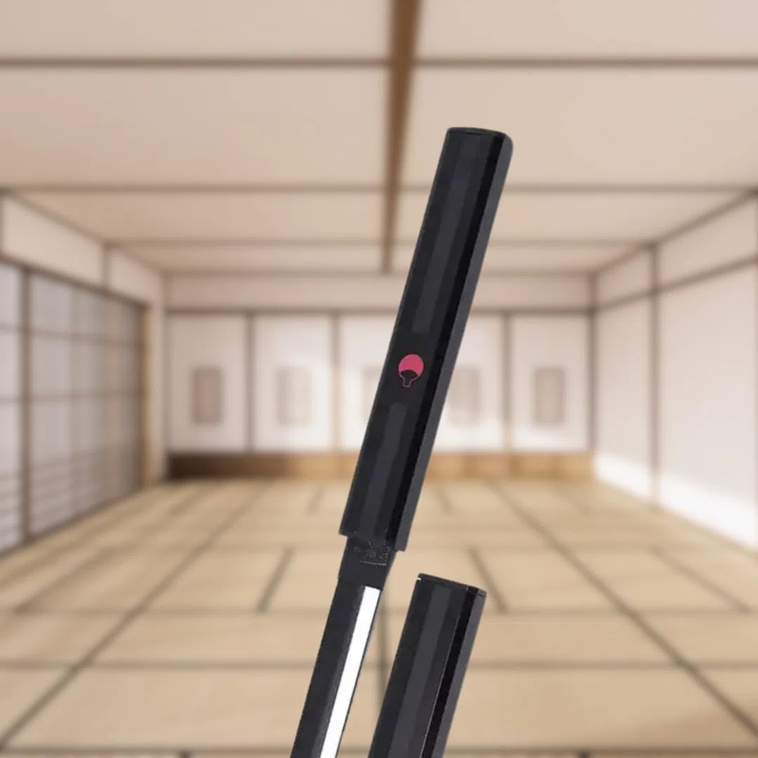 Katana Sasuke Uchiha Kusanagi - Czarny Sabre Replika Manga + Drewniany uchwyt na miecz + Pasek