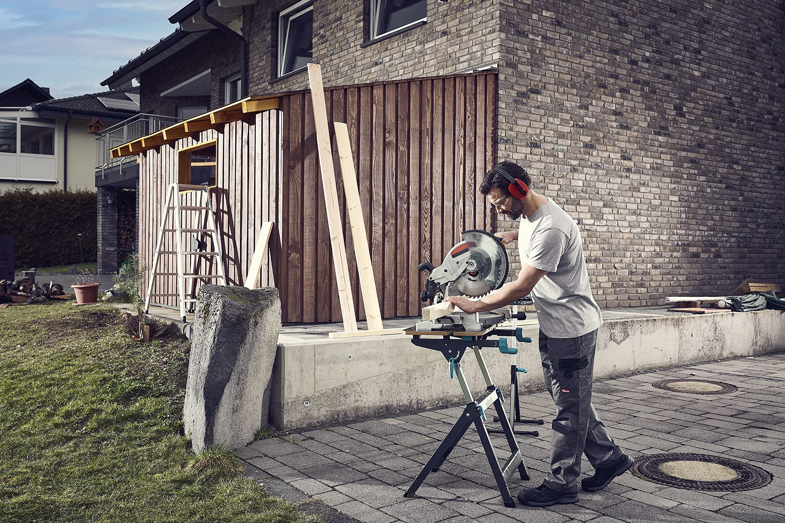 wolfcraft Stół zaciskowy i maszynowy MASTER 750 ERGO z regulacją wysokości