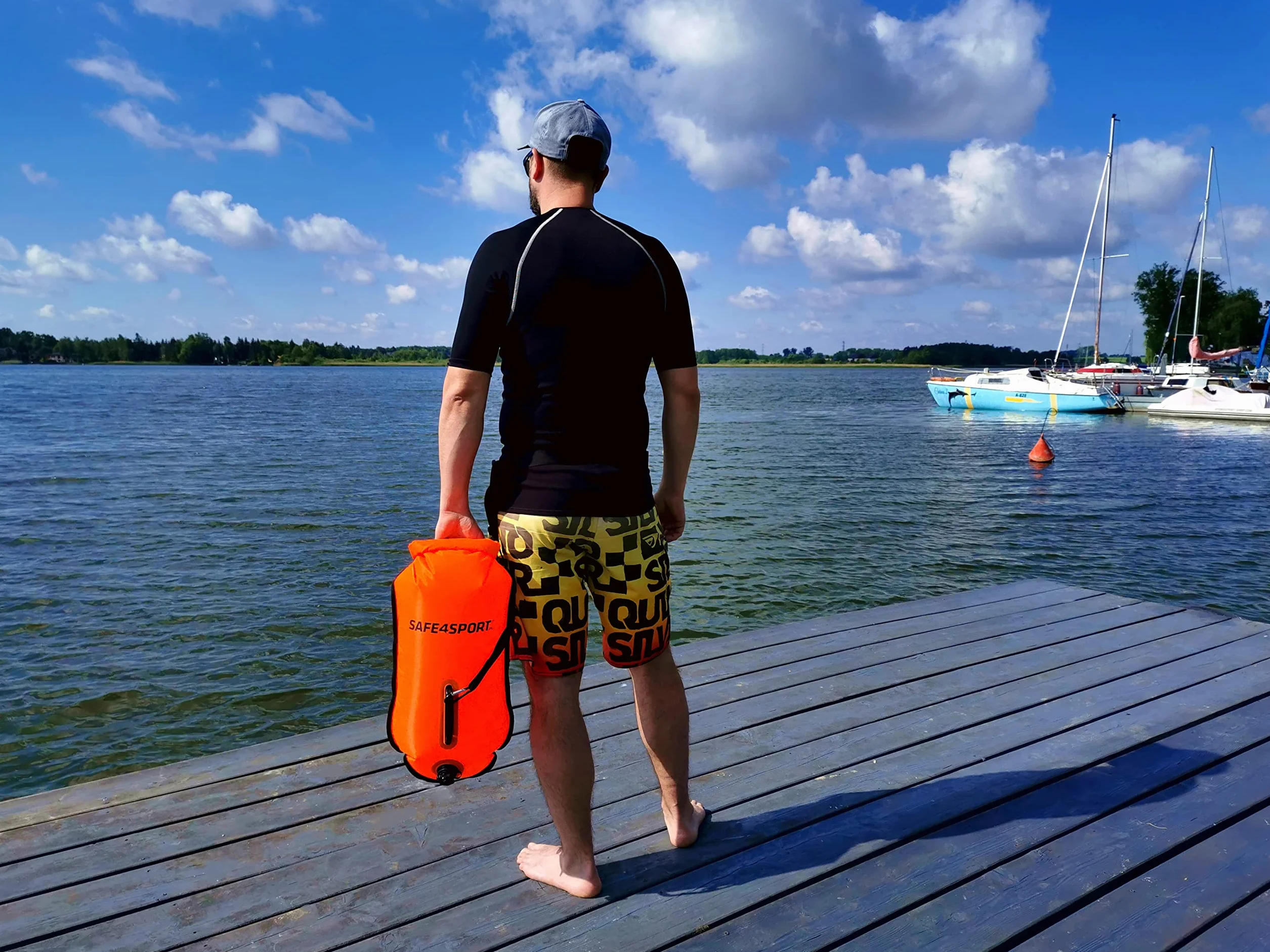 Dmuchana boja asekuracyjna do pływania 3w1 28L - bojka do triathlonu z suchą kieszenią