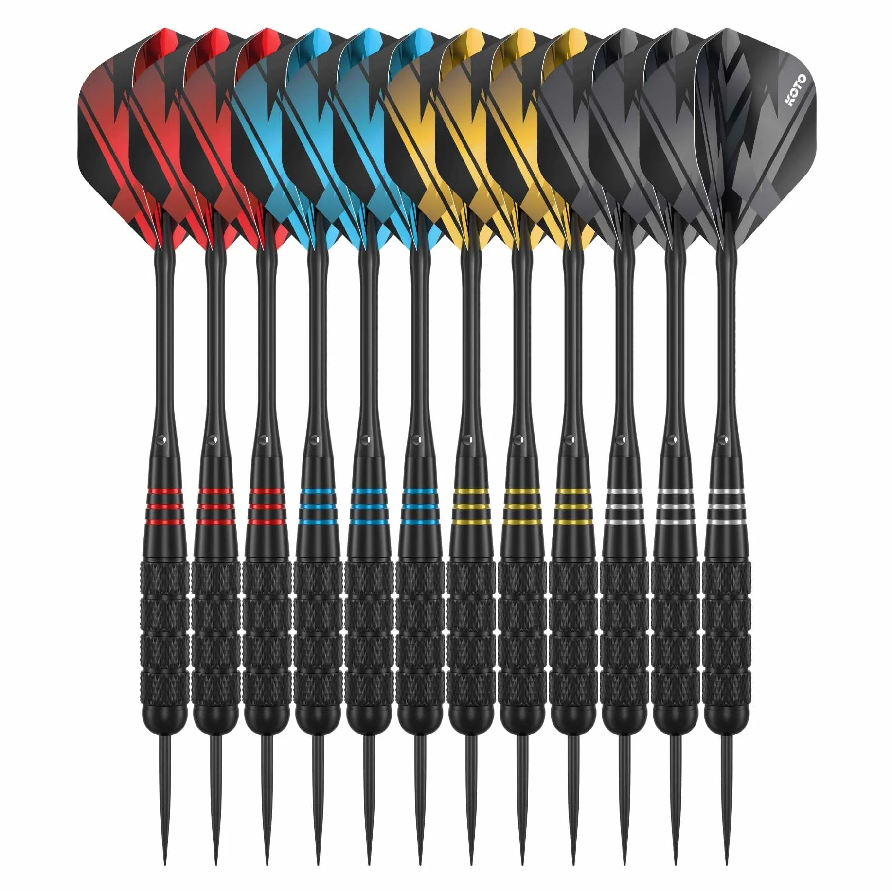 KOTO darts KOTO - Mosiężny zestaw multi wraz z 4 zestawami rzutek z mosiądzu powlekanego na czarno (23 g), 4 zestawy lotek (100 mikronów) + czarne aluminiowe trzonki walizka
