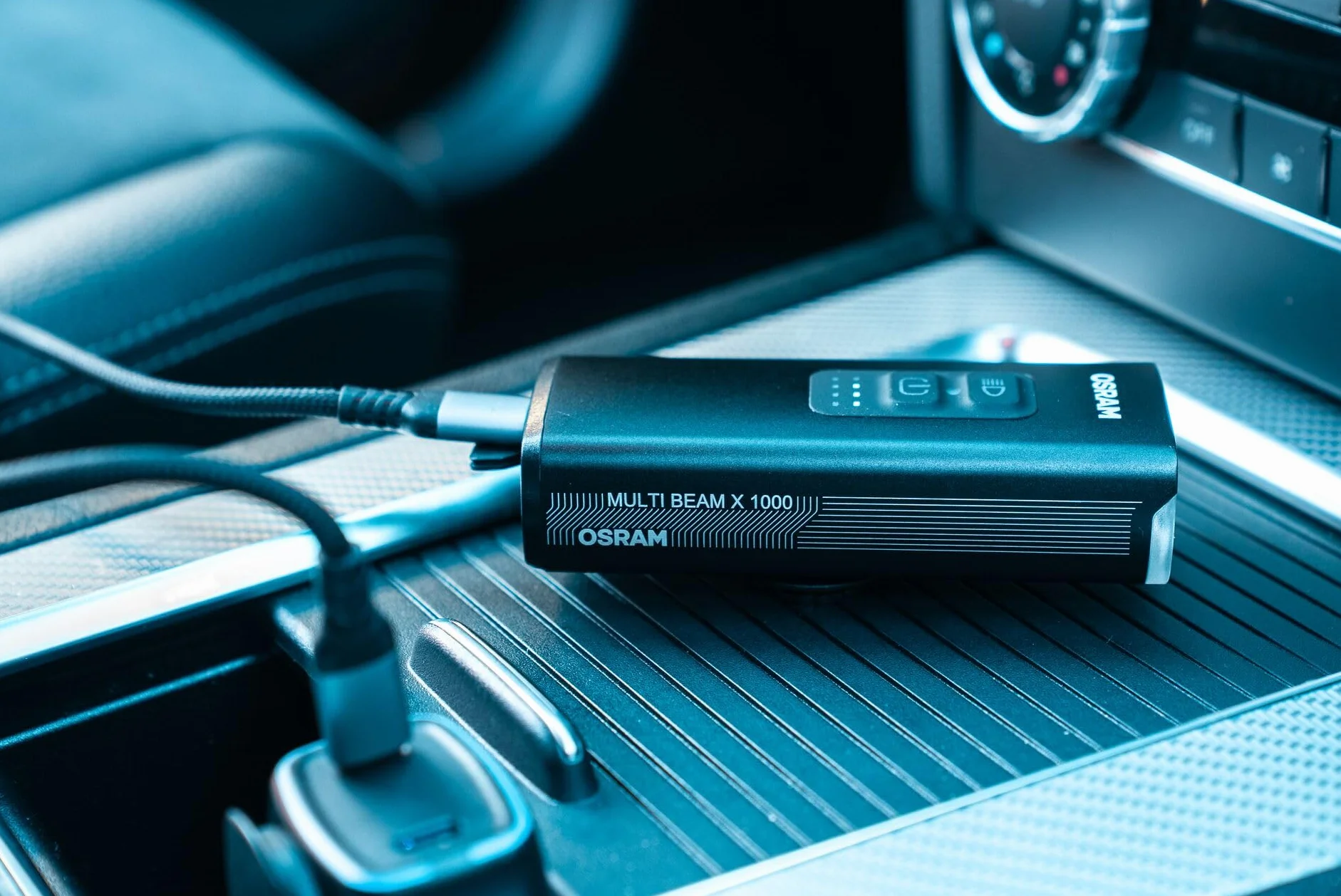 OSRAM LEDsBIKE MULTI BEAM X 1000 SET, zestaw akumulatorowych lampek rowerowych - przód i tył, do jazdy w terenie, ze światłem stopu i światłem drogowym, do 1000 lumenów