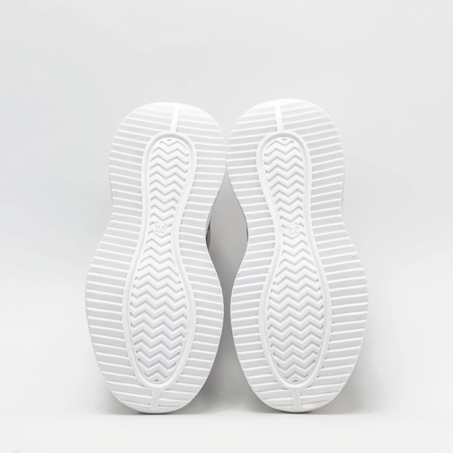 Buty Dziecięce Chłopców Dziewczynek Trampki Sneakers Halowe Sportowe Do Biegania Na Czas Wolny Outdoorowe Shoes Biały Czarny 37