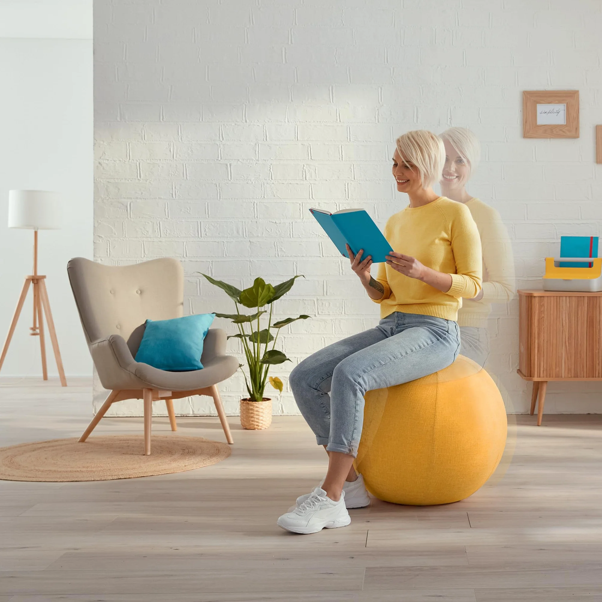Leitz, Ergonomiczna Piłka do Aktywnego Siedzenia Leitz Ergo Cosy, Średnica 65 cm, Poszewka w 100% z Tkaniny, Ręczna Pompka, 2 Zawory, Kolor Aksamitna szarość (52790089)
