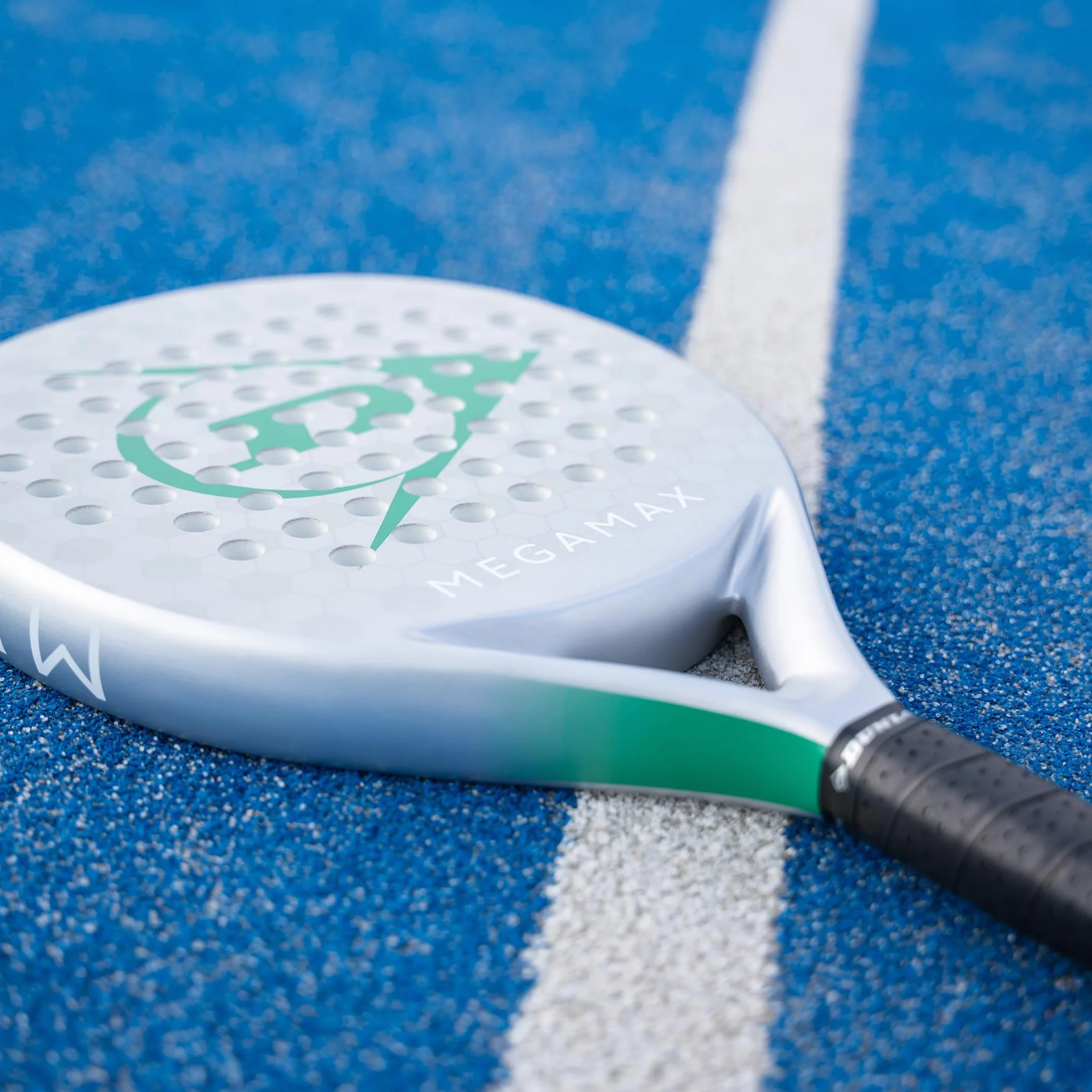DUNLOP Padel Bat Megamax Silver – okrągła ramka grafitowa – Medium Balance Pro EVA Core – dla początkujących