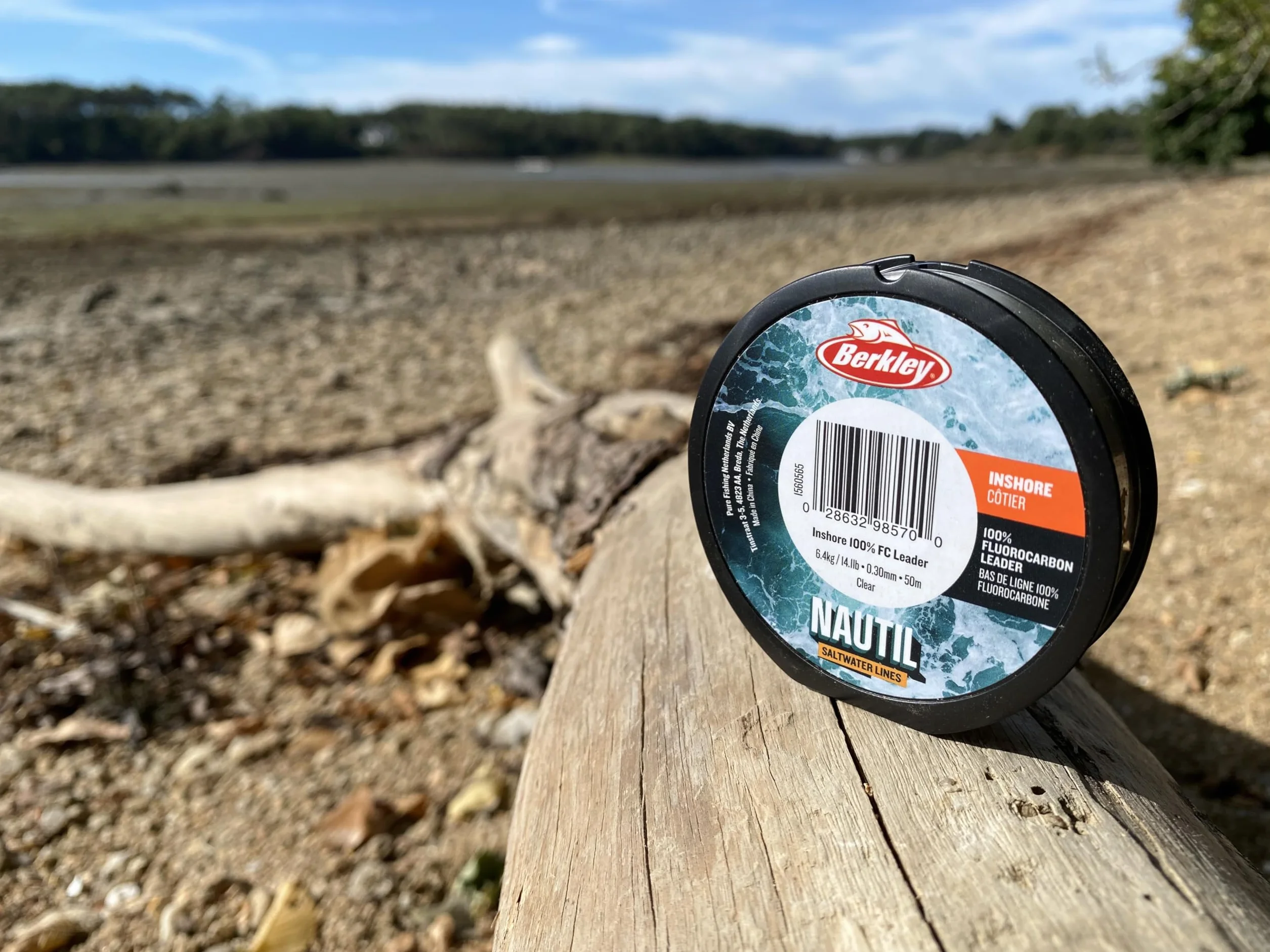 Berkley Nautil Inshore Fluorocarbon | Wytrzymały i odporny na ścieranie przypon wędkarski | Linka fluorocarbonowa do wody słonej i słodkiej z łatwą w użyciu szpulą | 0,22 mm | 3,5 kg | 50 m