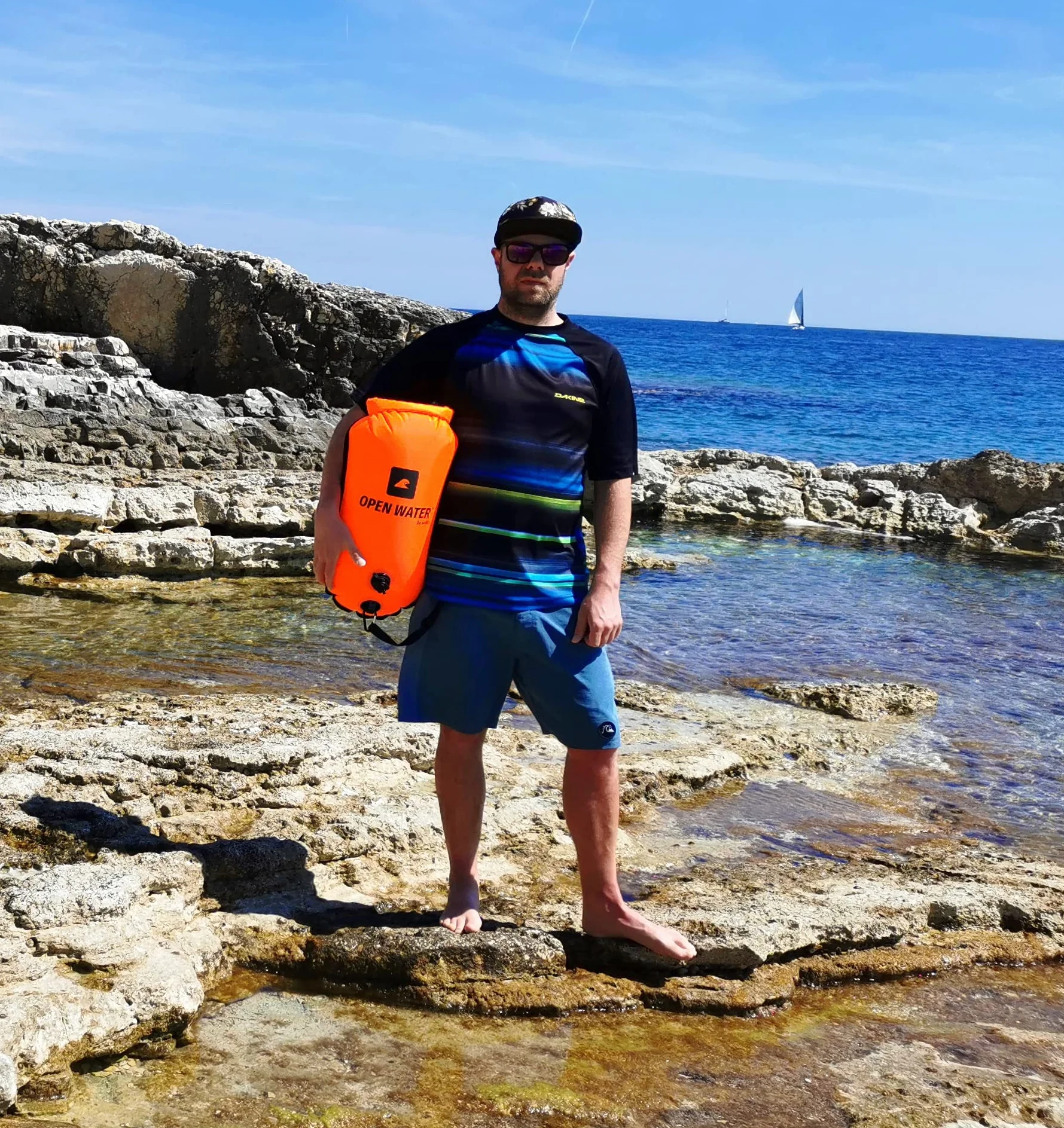 OPENWATER dmuchana bojka asekuracyjna 3w1 duża 28L z suchą kieszenią do triathlonu