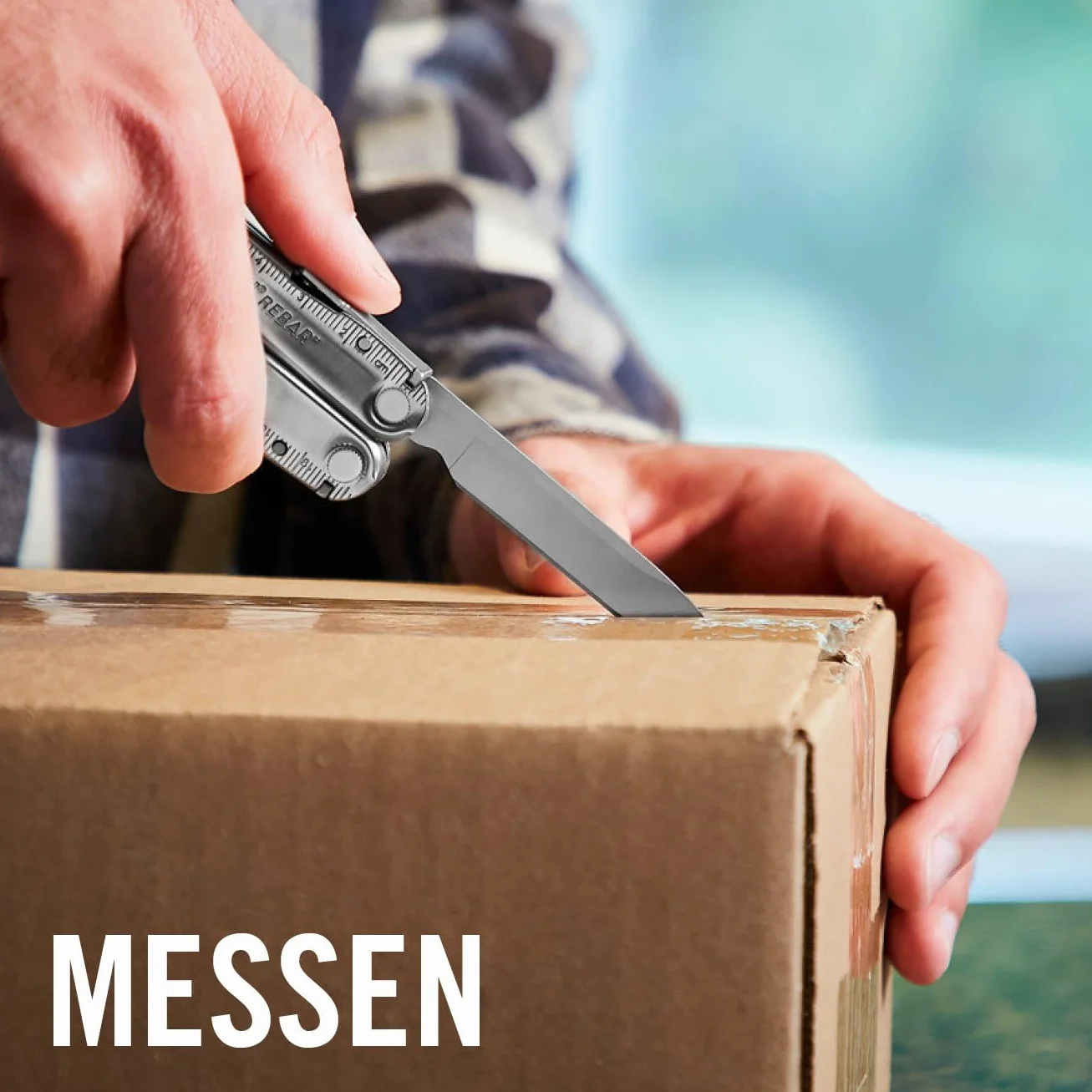Leatherman Rebar Multitool 17 Narzędzi Czarna Stal Nierdzewna Czarny