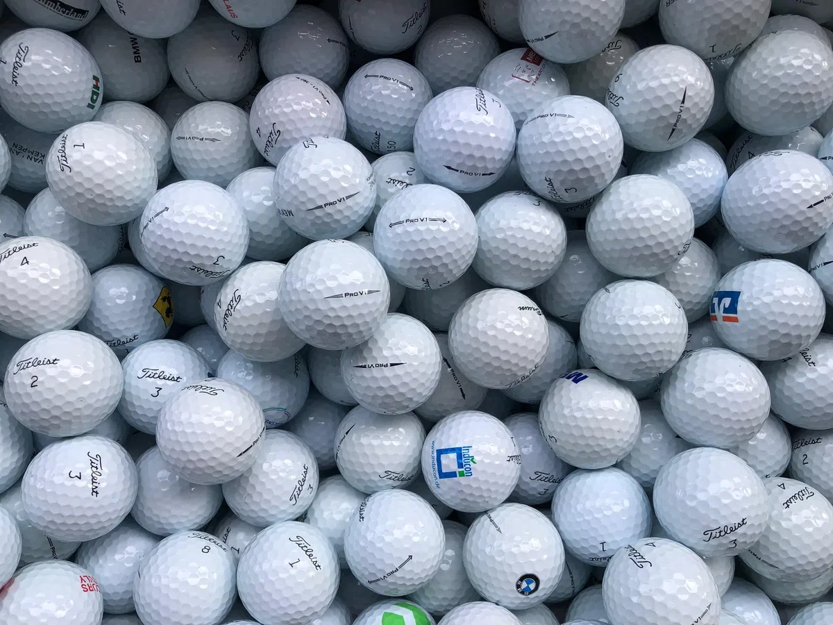 Titleist 25 piłek do gry w golfa Pro V1 – jakość AAA/AA