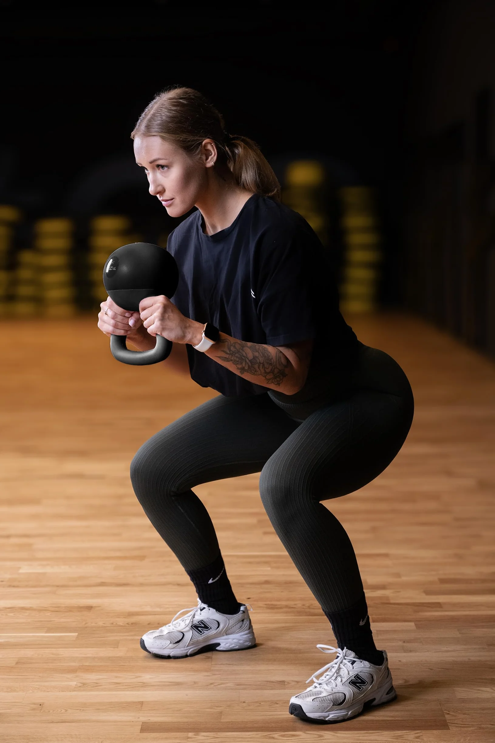 Fizyo Miękki Kettlebell Wypełniony Żelaznym Piaskiem, Antypoślizgowy Uchwyt, PVC Bezpieczny dla Podłogi, Hantle do Treningu, Podnoszenie Ciężarów w Domu i Siłowni, dla Kobiet i Mężczyzn