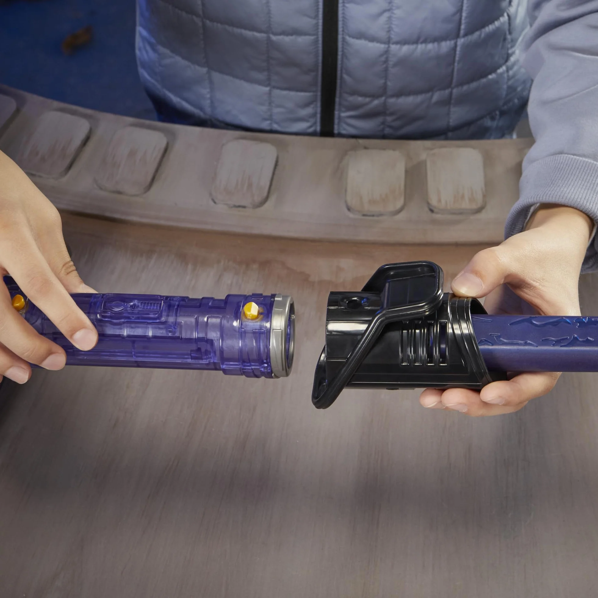 Star Wars Lightsaber Forge Kyber Core, Mroczny Miecz, konfigurowalny elektroniczny miecz świetlny