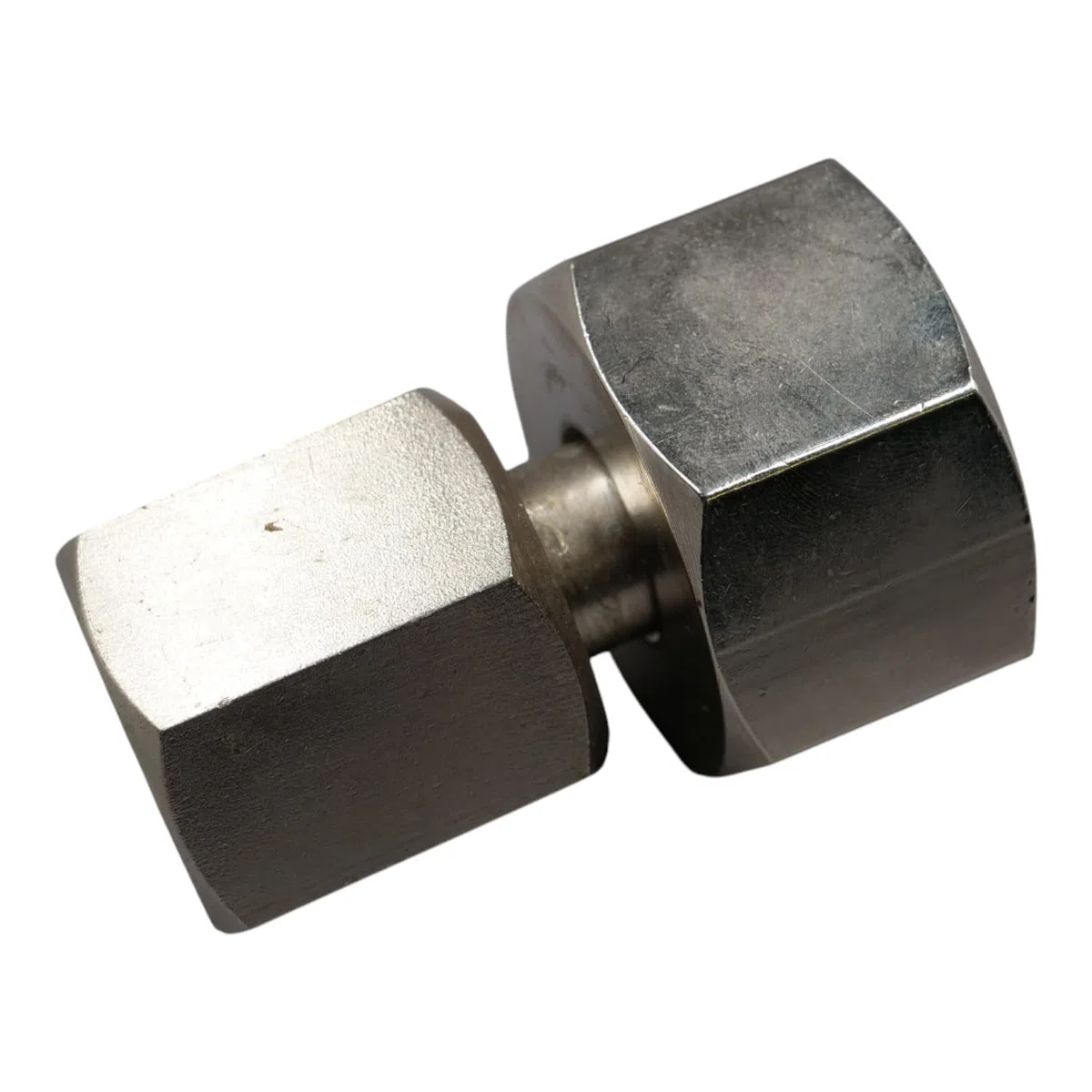 HTD Uniwersalny adapter 300 bar W30x2 gwint wewnętrzny - tlen 200 bar G3/4" gwint wewnętrzny