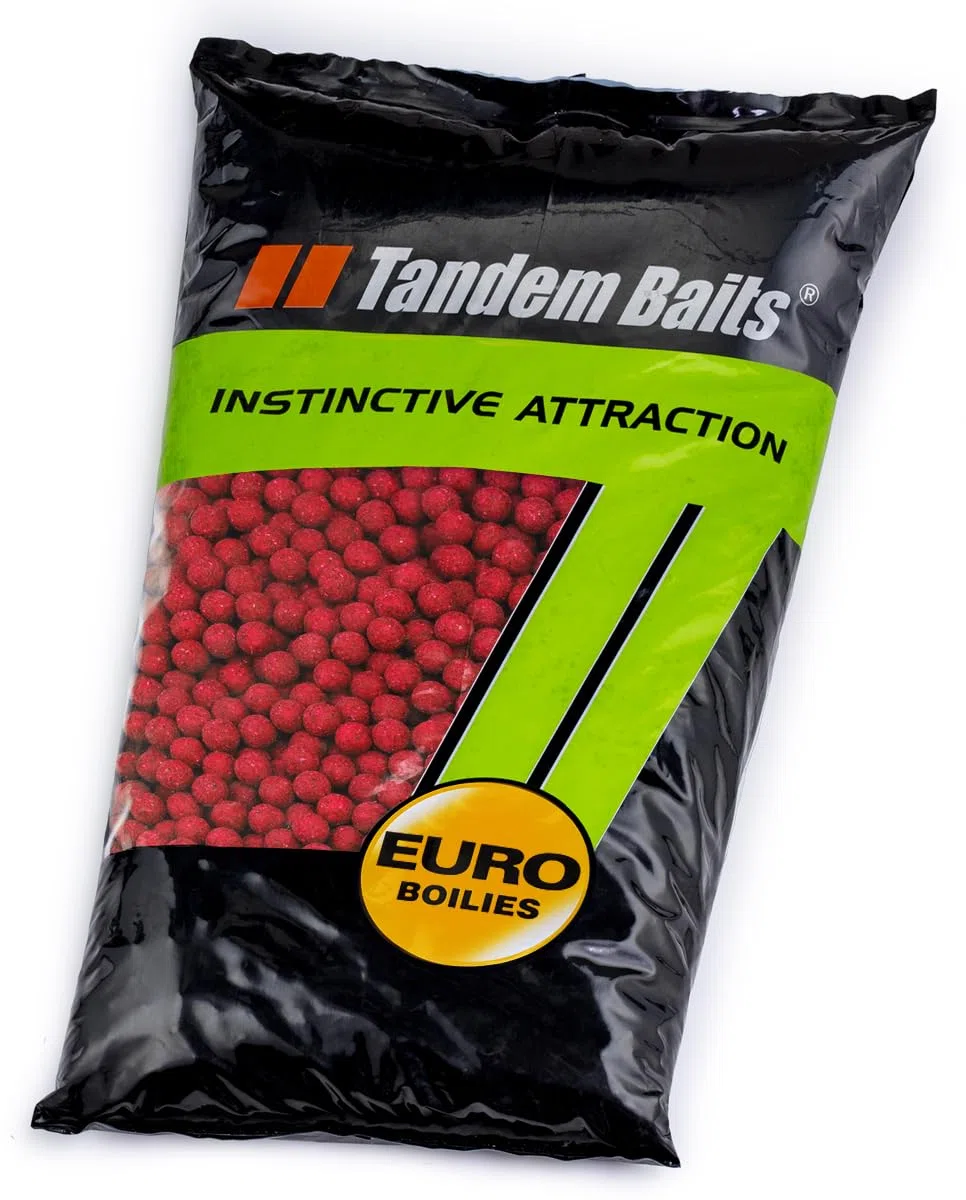 Euro Boilies 16mm/10kg Truskawka