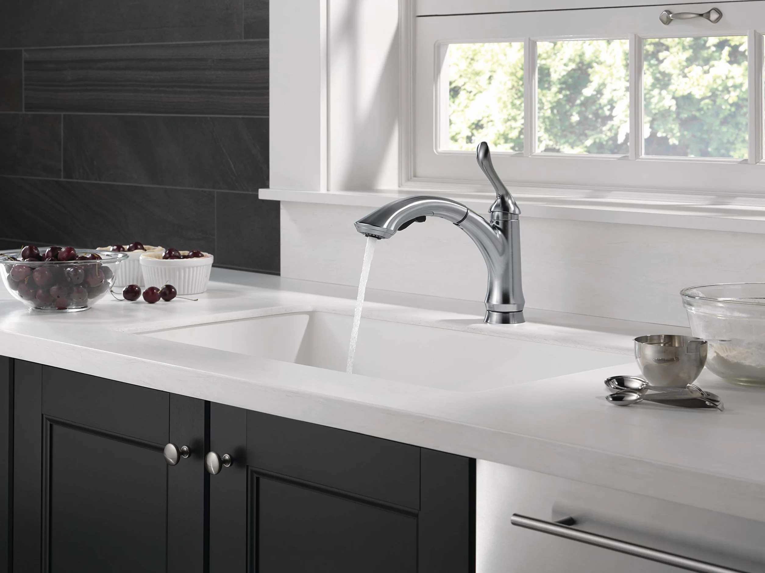 Delta Faucet 4353-AR-DST Lipa pojedynczy uchwyt wyciągany kran kuchenny, stal arktyczna