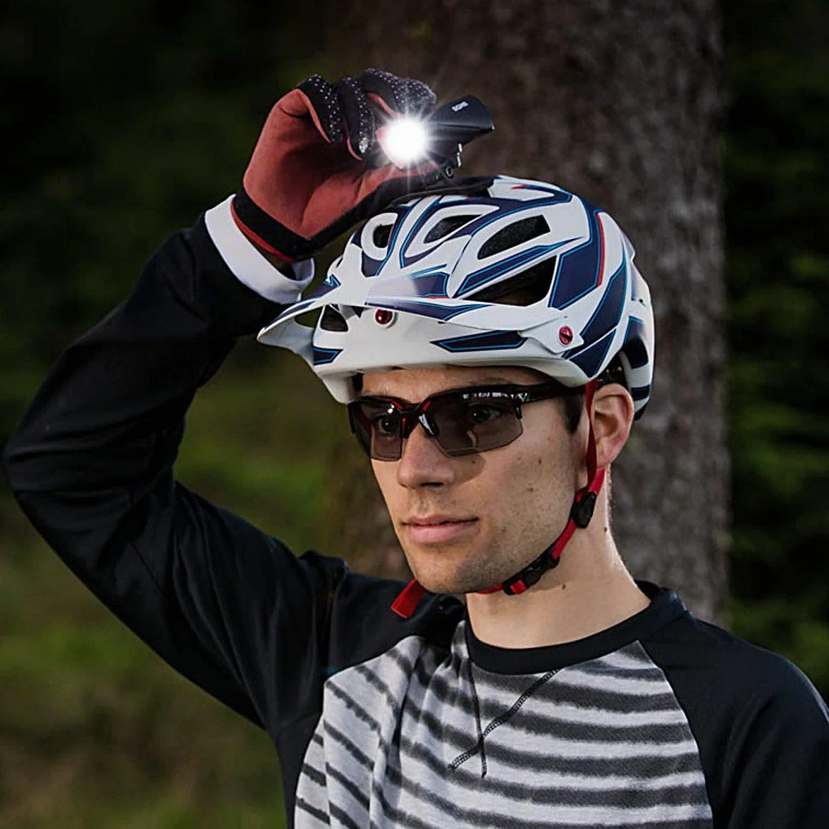 Sigma 2022044905 lampa LED na kask dla dorosłych, uniseks, rozmiar uniwersalny