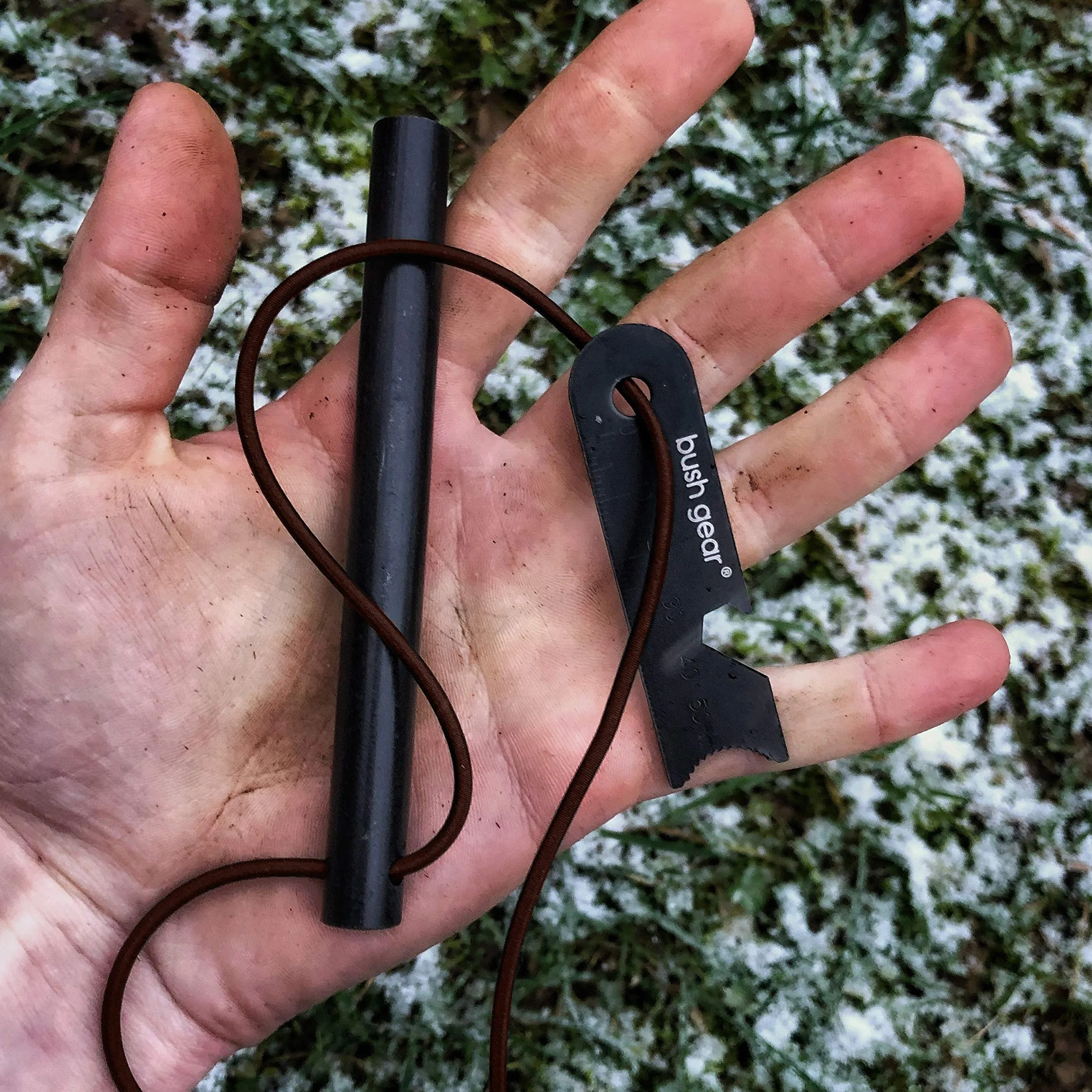 BUSHGEAR krzesiwo XXL Black Steels wyjątkowo mocne iskrzenie survival bushcraft