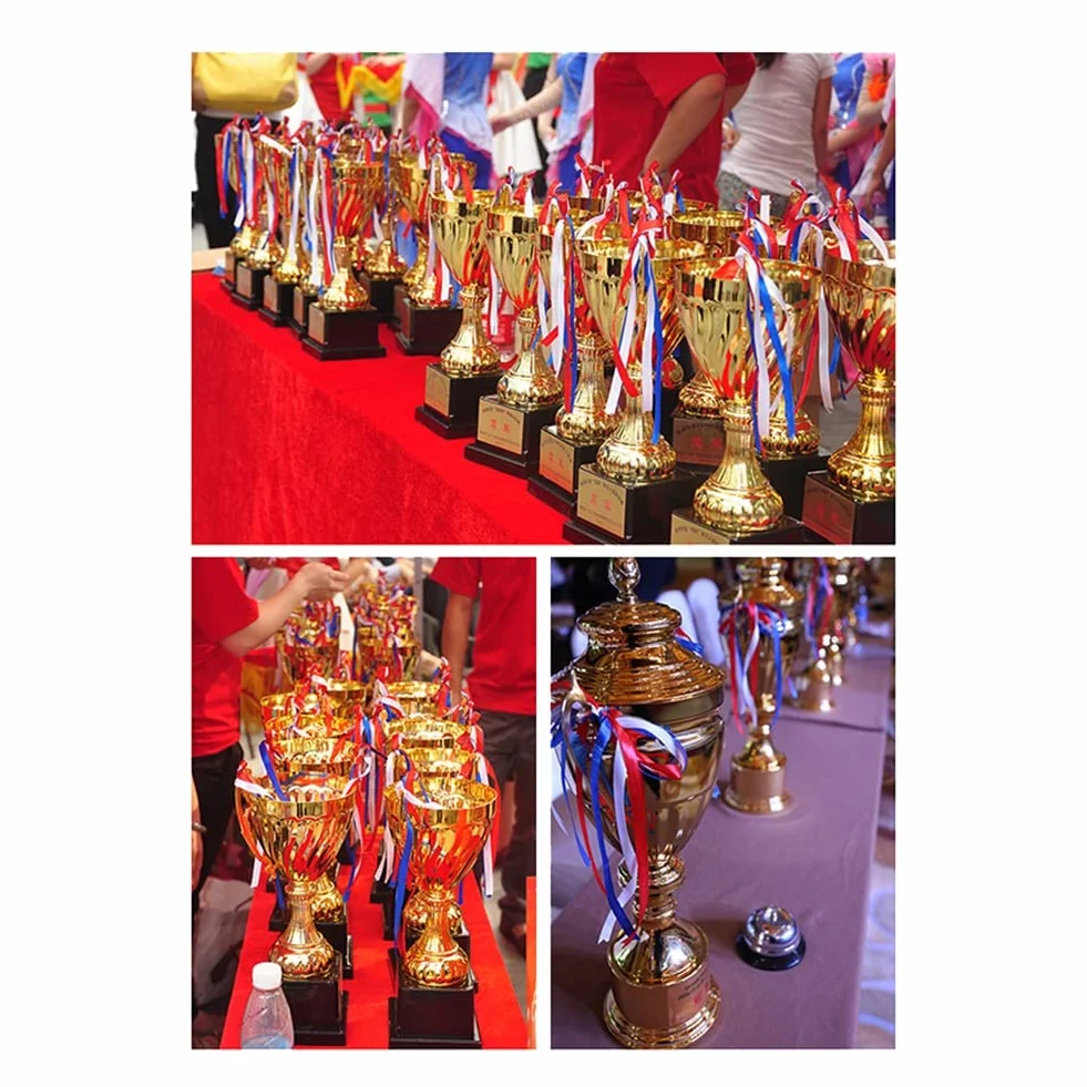 Trofeum sportowe, puchar piłki nożnej w kolorze złotym z cokołem, trofeum zwycięzcy, możliwość personalizacji, trofeum nagrody, puchar z uchem, puchar piłki nożnej dla dzieci, dla