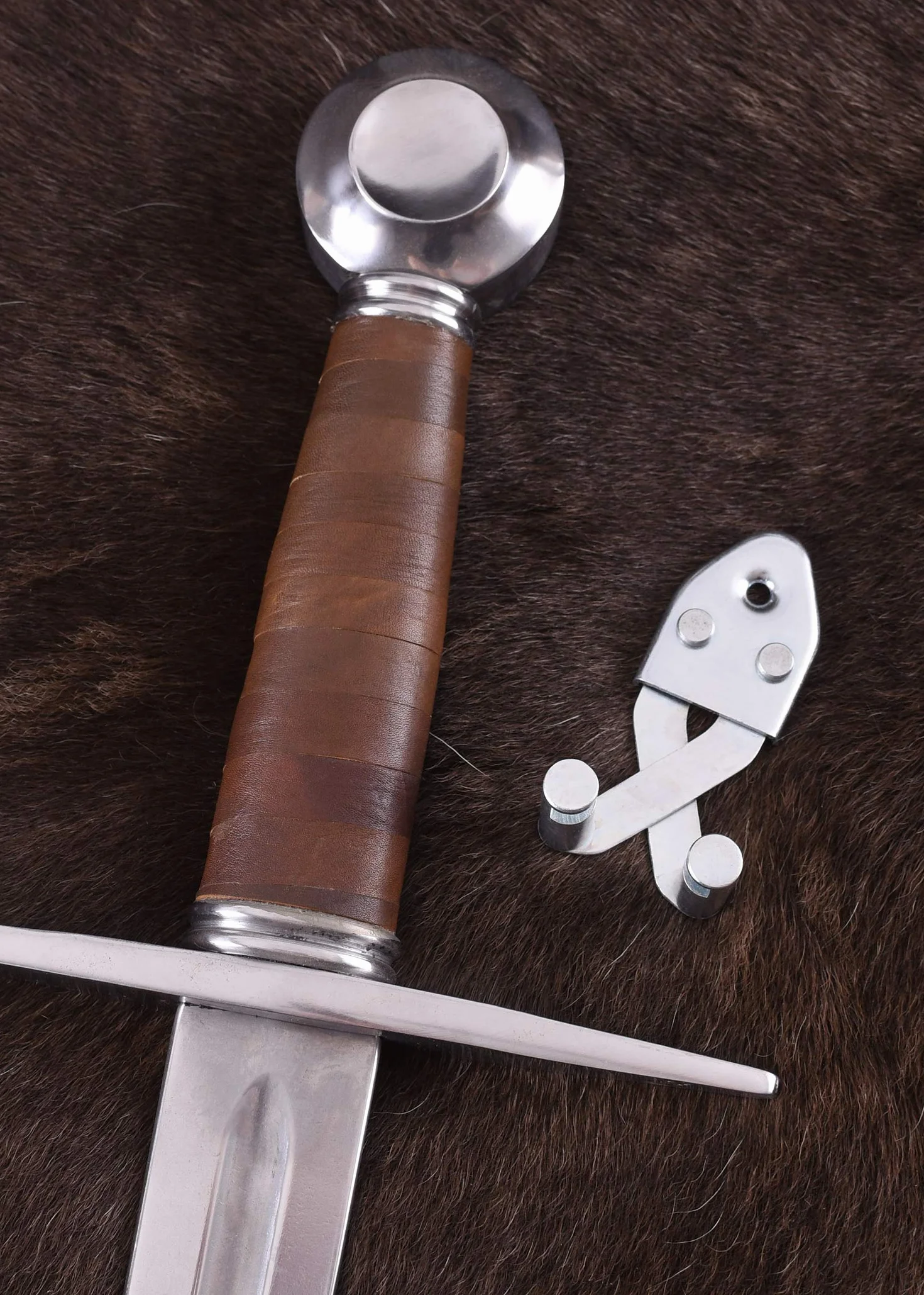 Battle-Merchant Regulowany uchwyt ścienny do miecza ze stali | regulowany, wytrzymały uchwyt ścienny na miecz, uchwyt ścienny, średniowieczny nóż, sztylety