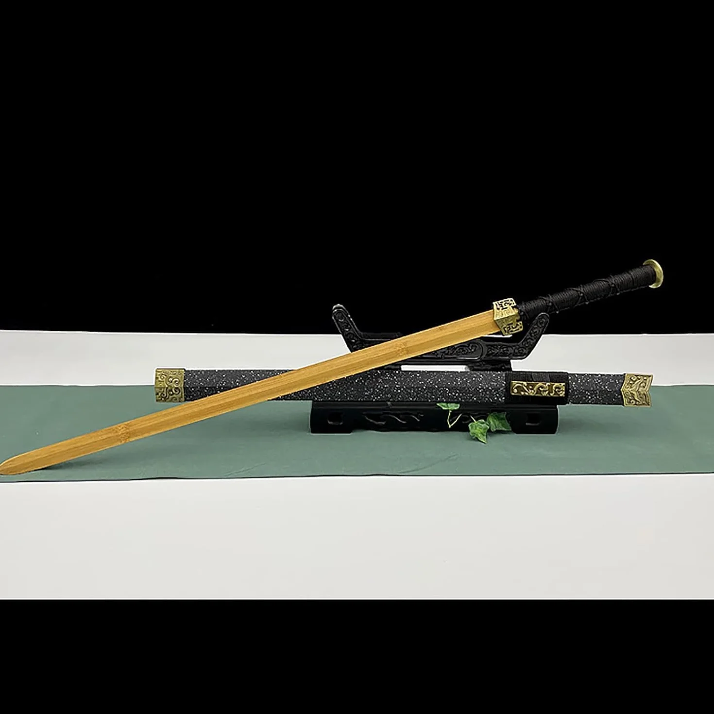 Chińskie miecze Han, tradycyjny proces produkcyjny, osłona z litego drewna w sprayu, drewniany prosty miecz, ręcznie robiony Bokken do cosplay, prezenty, sztuki walki, dekoracje-108CM