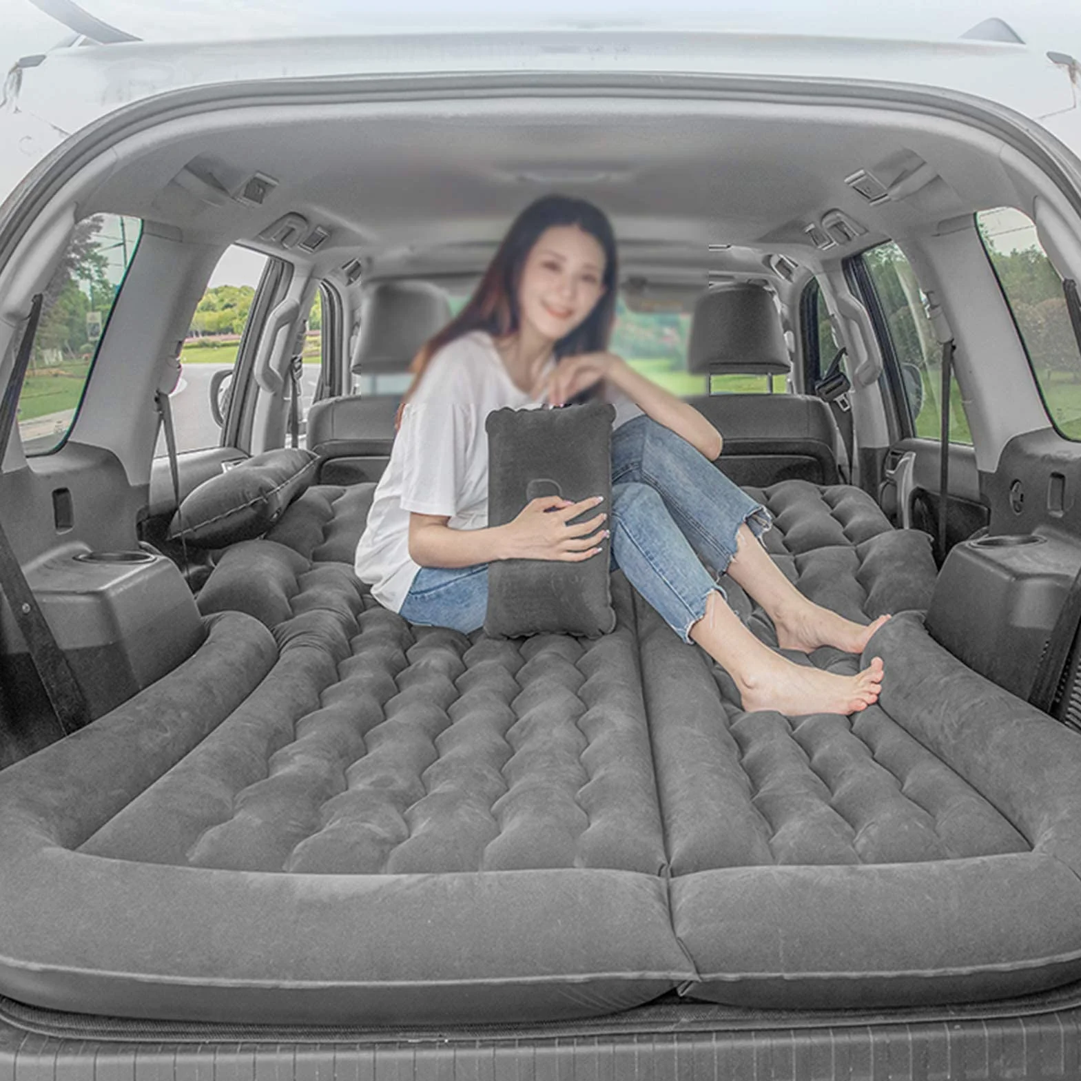 Materac Samochodowy SUV, Nadmuchiwany Materac Przenośne Ruchome Grubsze łóżko Powietrzne z Pompą Powietrza i Dwiema Poduszkami do Podróży Camping Zajęcia na świeżym Powietrzu 174 X 126 Cm(czarny)