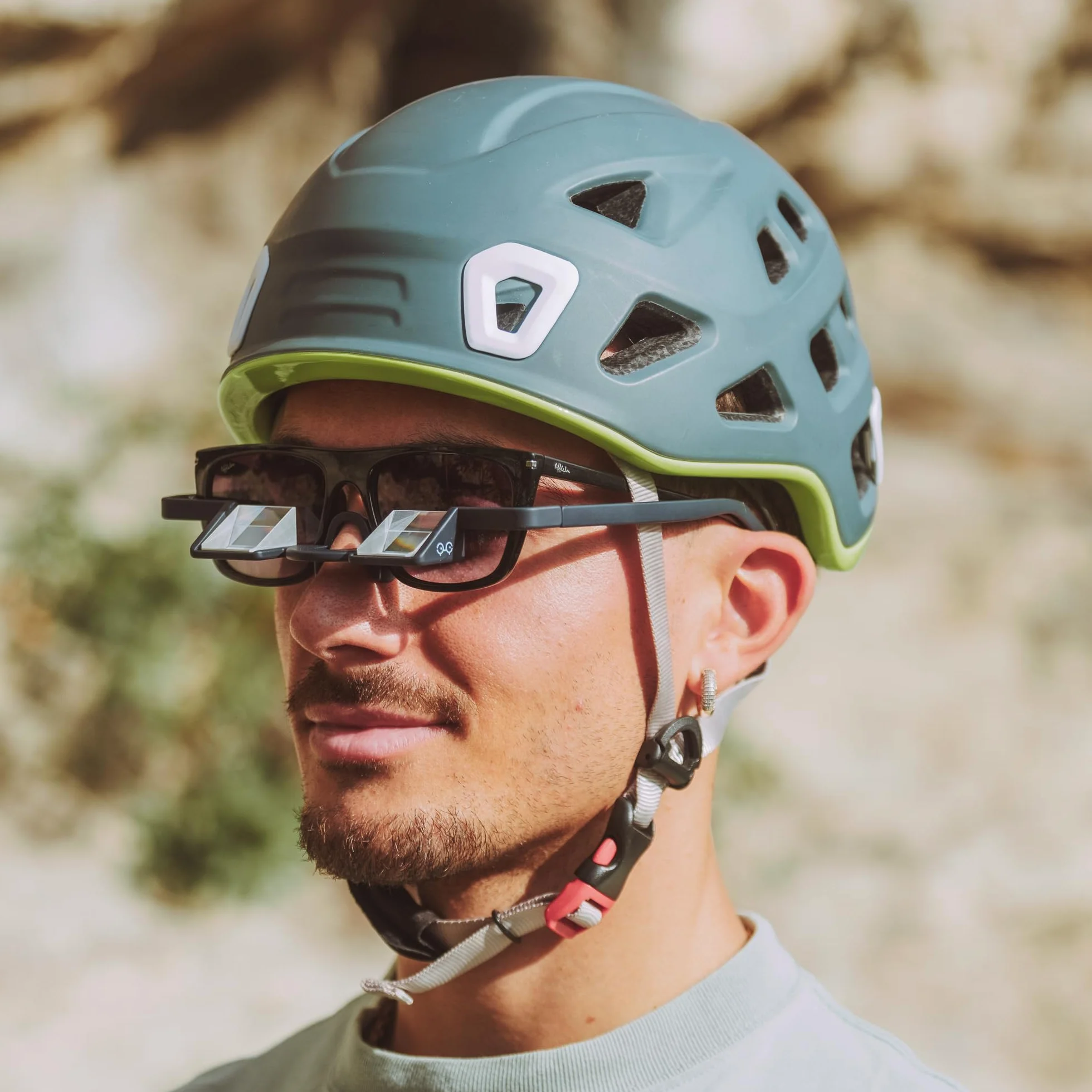 YY Vertical - Plasfun First Belay okulary solidne i wygodne okulary asekuracyjne/pryzmatyczne do wspinaczki skałkowej, ciemnoniebieskie