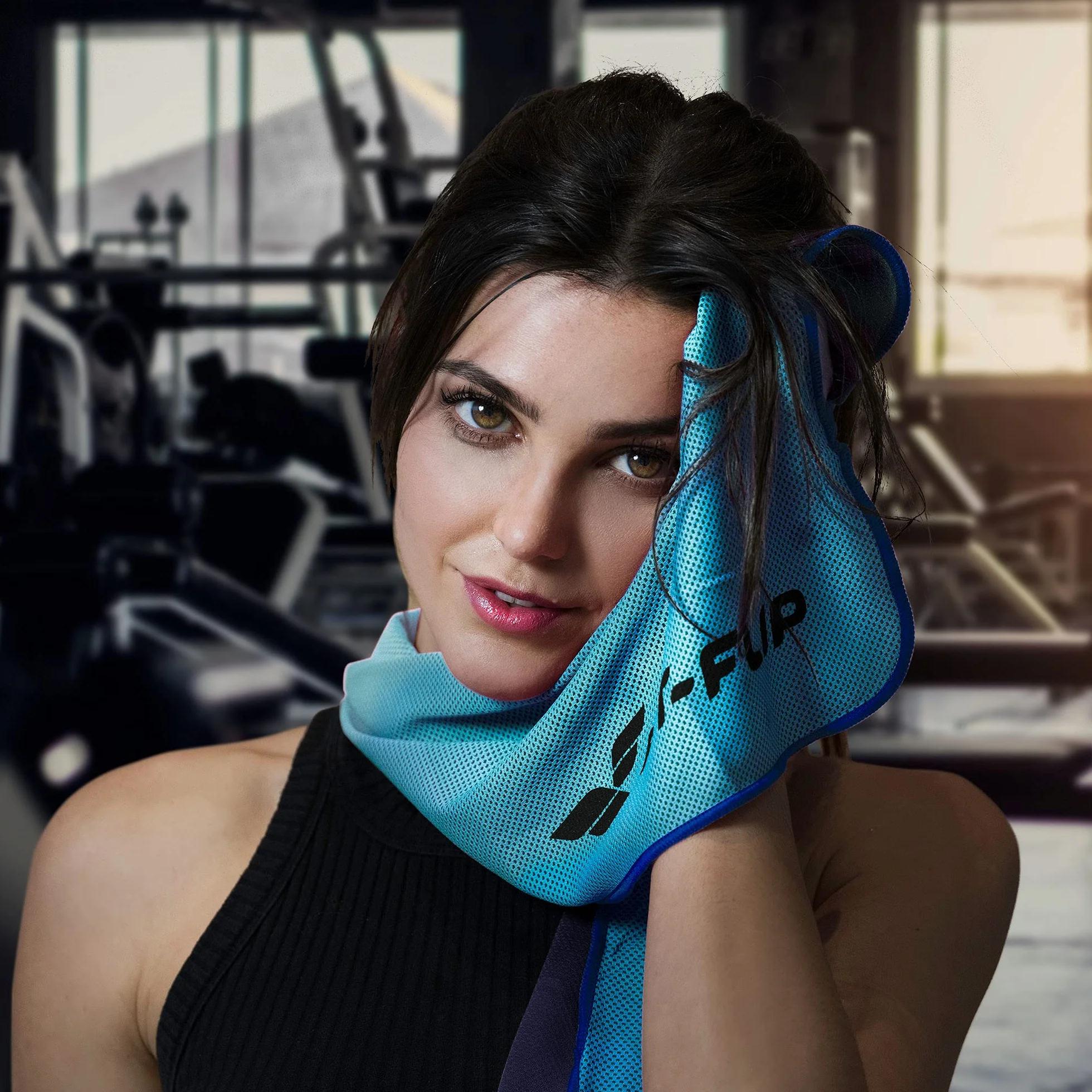 Ręcznik chłodzący do sportu i fitnessu – Ręcznik chłodzący z mikrofibry – Airflip Cooling towel – Ręcznik sportowy z mikrofibry do biegania – Kolor: Niebiesko-ciemnoniebieski, Rozmiar: 100x30cm
