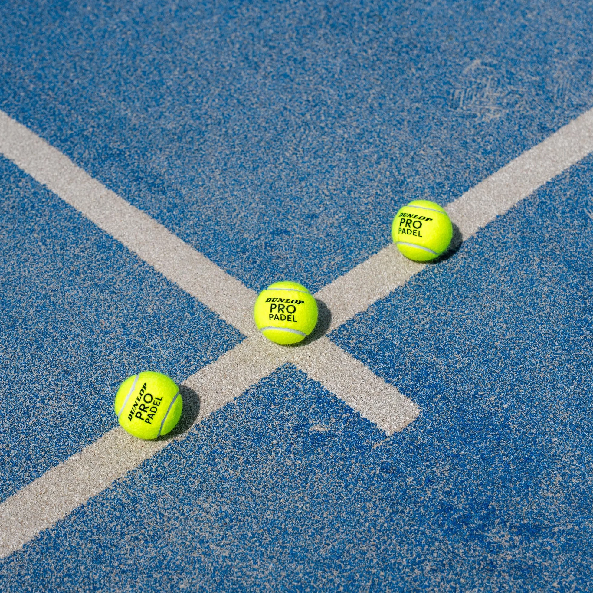 DUNLOP Pro Padel Balls 2x3PET – piłki turniejowe zatwierdzone przez FIP dla zaawansowanych i konkurencyjnych graczy