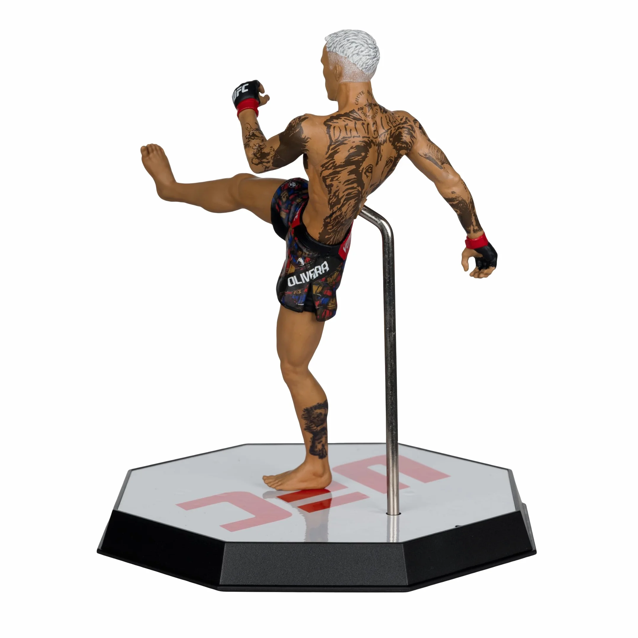 McFarlane UFC Charles Oliveira 17.8 cm Posed Figure SportsPicks