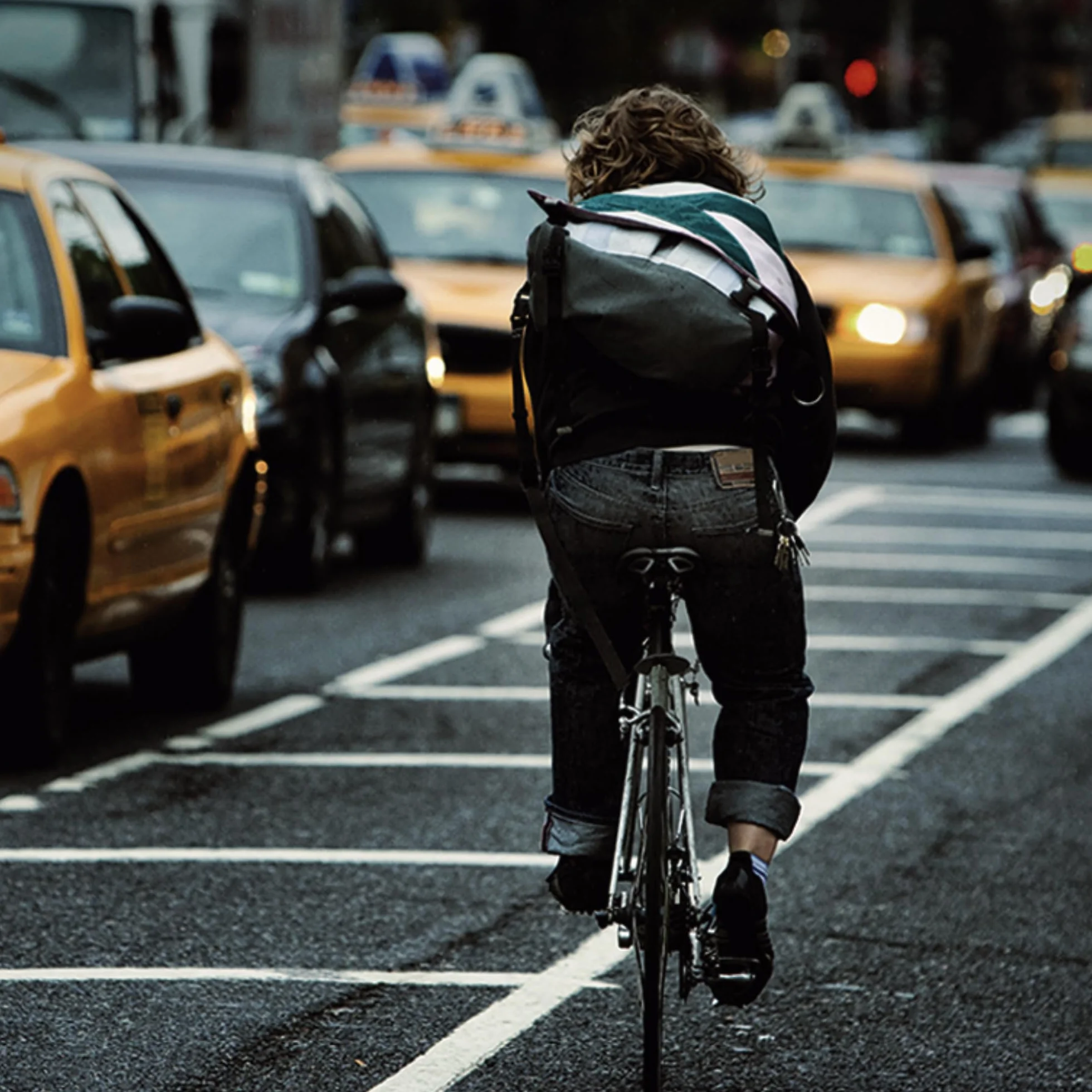 Selle Italia MAN Gel Advan – Męskie Siodełko Rowerowe żelowe, Ergonomiczne i Amortyzowane, Szerokie, Wygodne do Rowerów Miejskich i Trekkingowych, Rama Manganowa – Rozmiar L2, Czarne