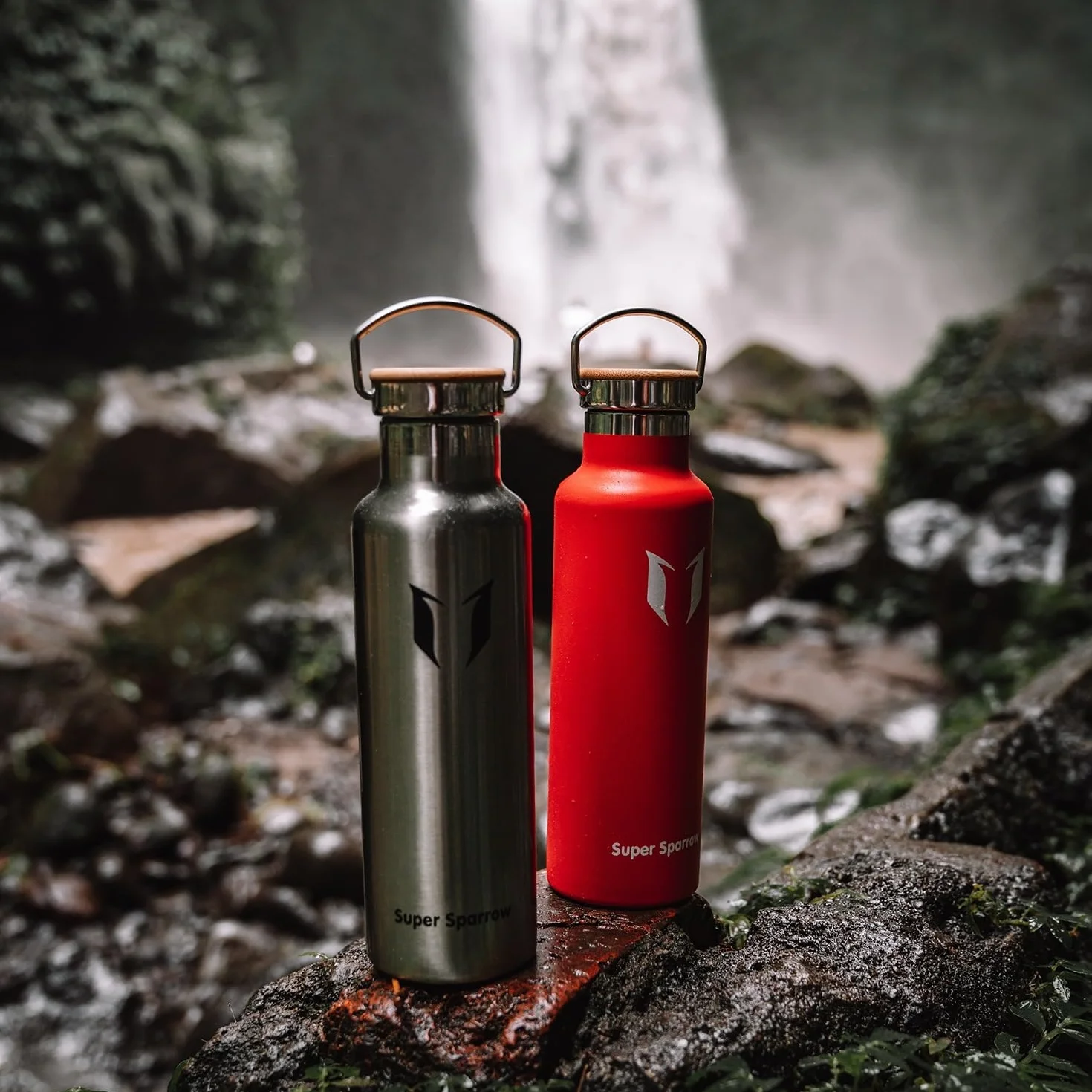 Super Sparrow Butelka na wodę ze stali nierdzewnej - 350 ml / 500 ml / 620 ml / 750 ml / 1L - Izolowana próżniowo metalowa butelka na wodę - Kolba bez BPA ze słomką do pracy, siłowni, podróży, sportu