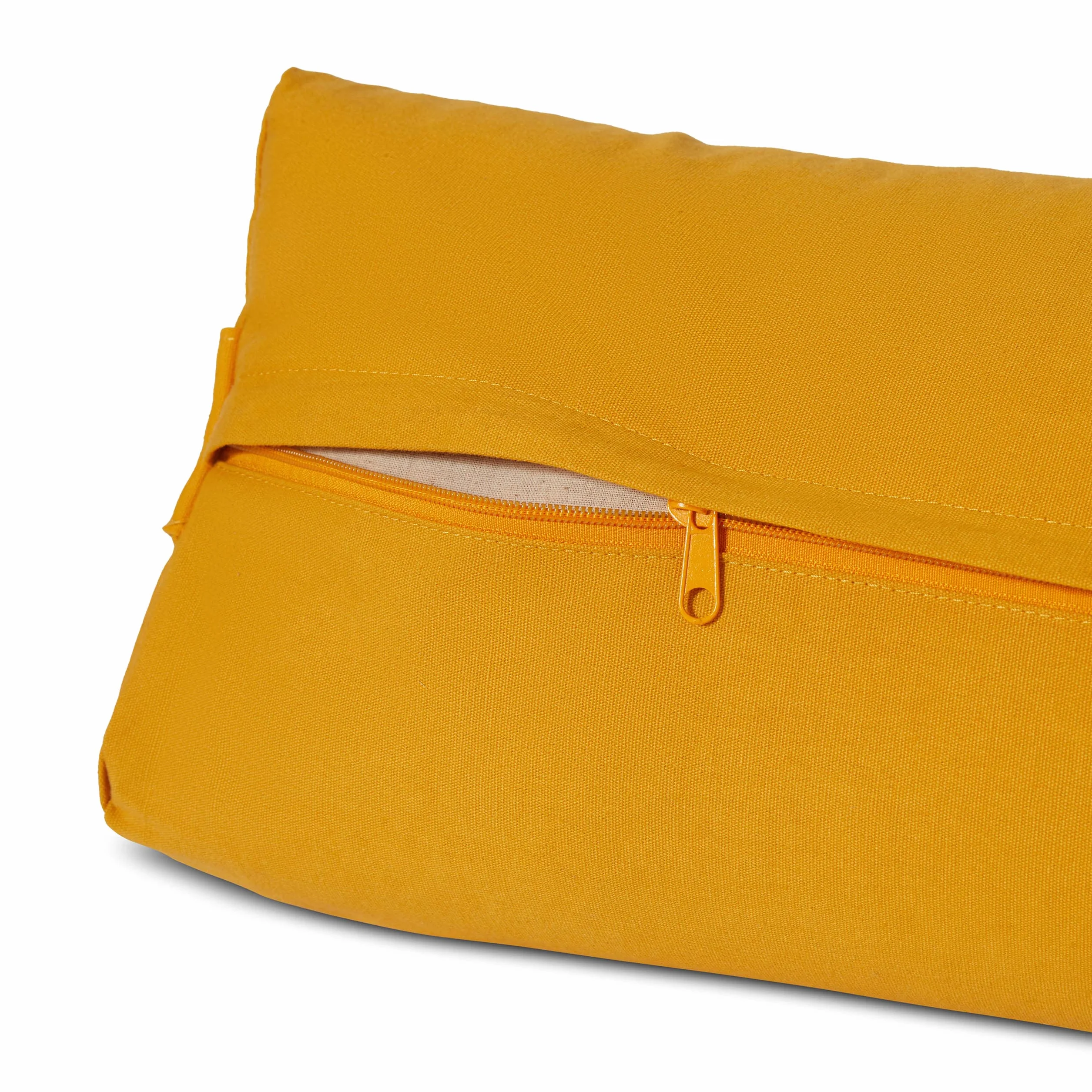 #DoYourYoga Yoga Bolster »Paravati« z ekologiczną łuską gryki (KBA), poszewka nadająca się do prania, 67 cm x 13 cm, poduszka do medytacji/poduszka do siedzenia/poduszka zafu do Yin Yoga - curry żółty