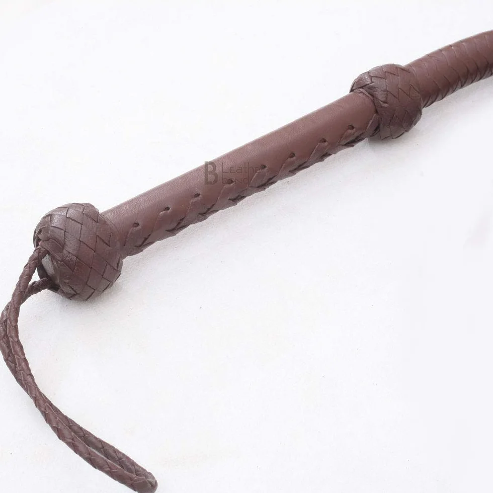 Skórzany bicz Indiana Jones 20 cm 25 m ciemnobrązowy 8 pasm bydlęcy