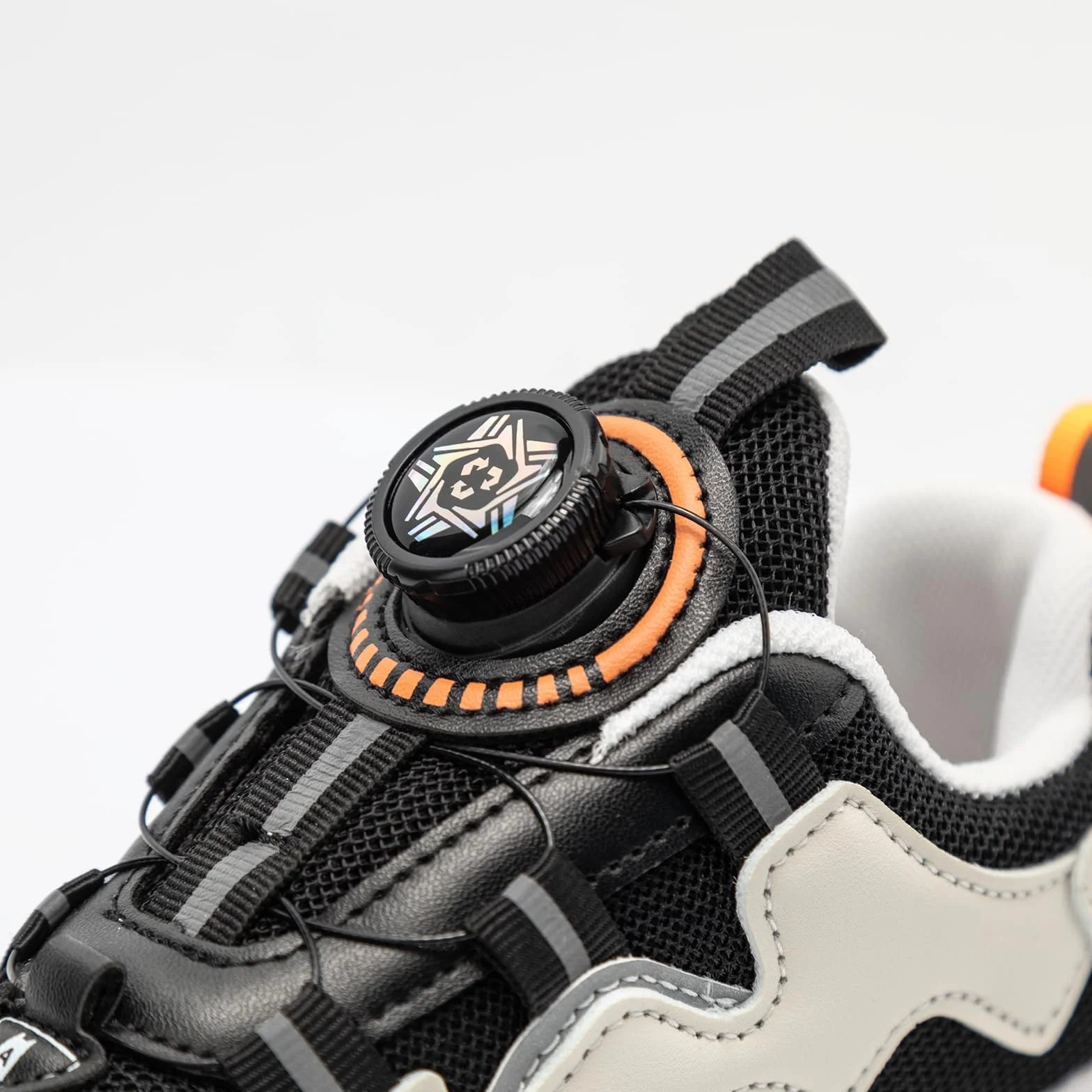 Buty Dziecięce Chłopców Dziewczynek Trampki Sneakers Halowe Sportowe Do Biegania Na Czas Wolny Outdoorowe Shoes Biały Czarny 37