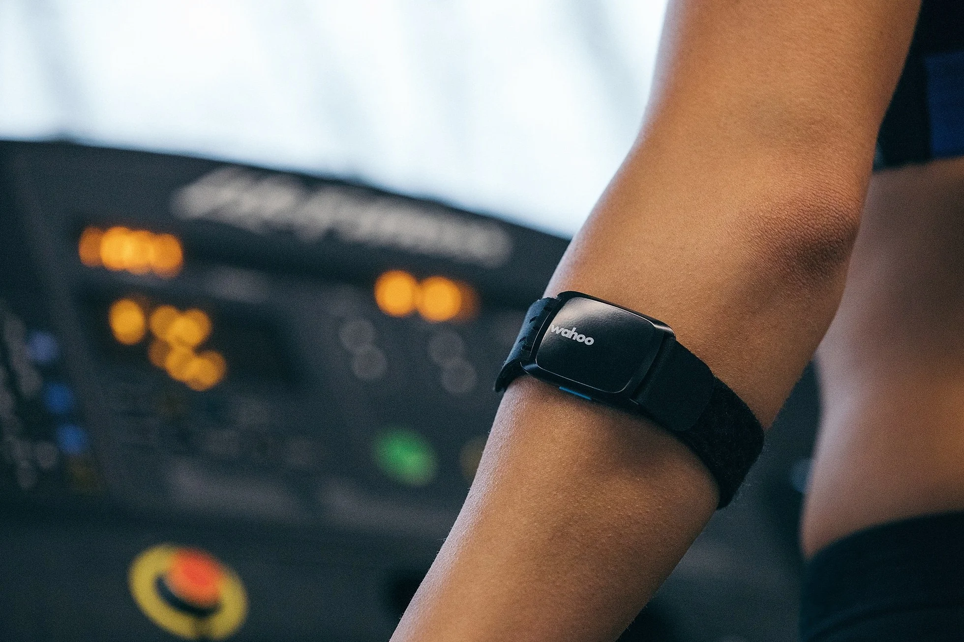Wahoo Fitness Unisex TICKR FIT Monitor Aktywności, Czarny, Bateria do 35h