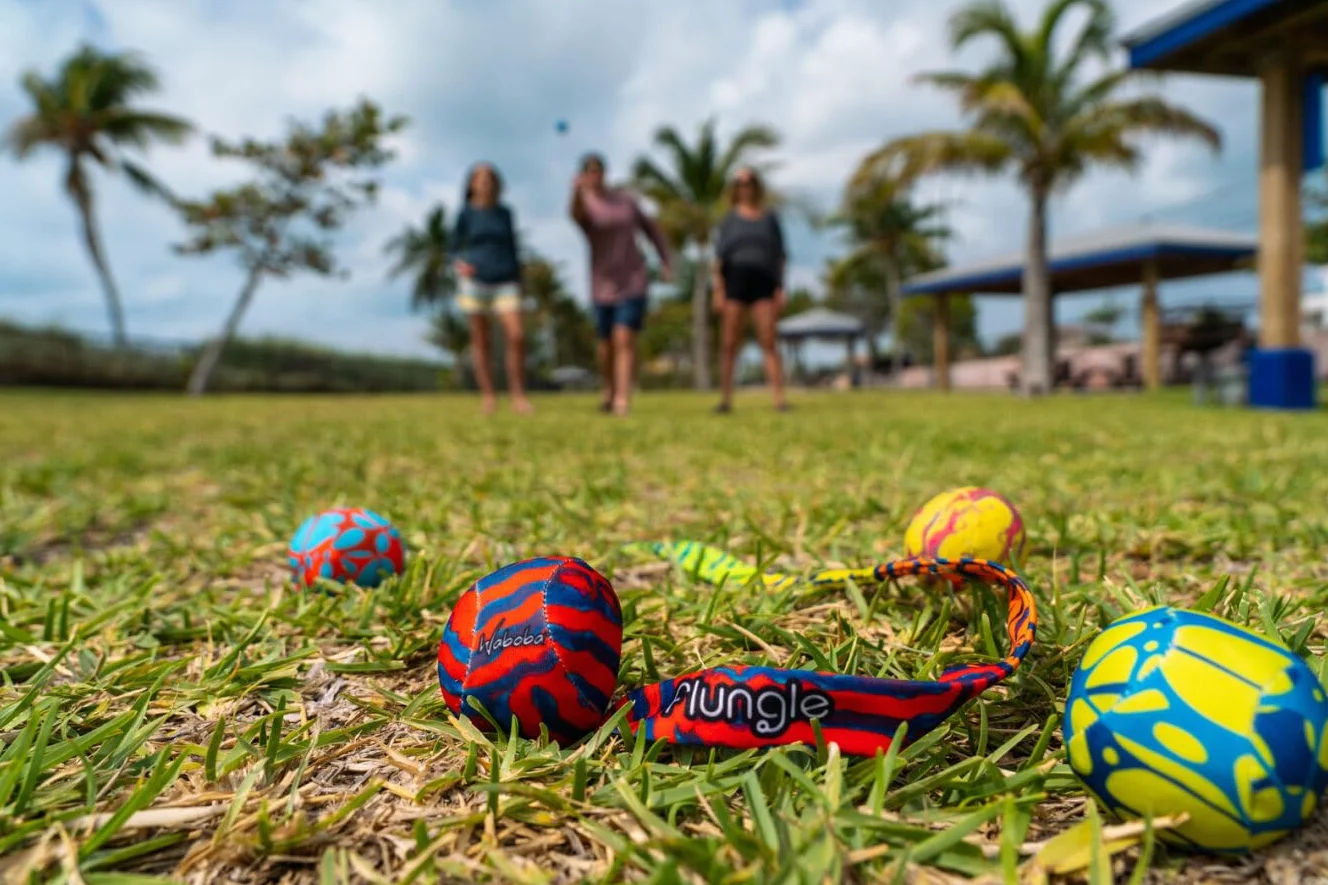 Waboba FLUNGLE Ball Toss Game Bocce with a Tail - gra dla 2-6 graczy
