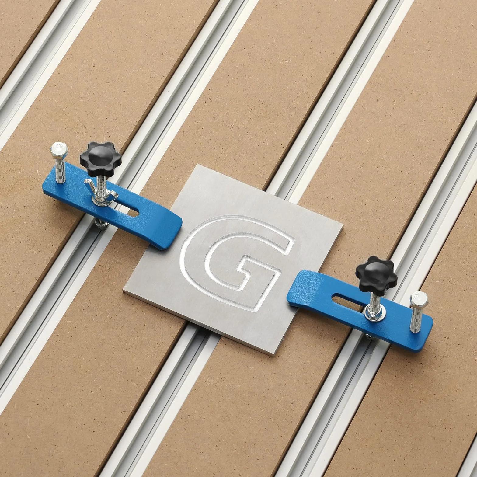 Genmitsu Hybrydowy stół spoilboard z aluminium i płyty MDF do frezarki CNC PROVerXL 4030 V2 1313 XY zestaw rozszerzający 1490 x 1393 x 20 mm