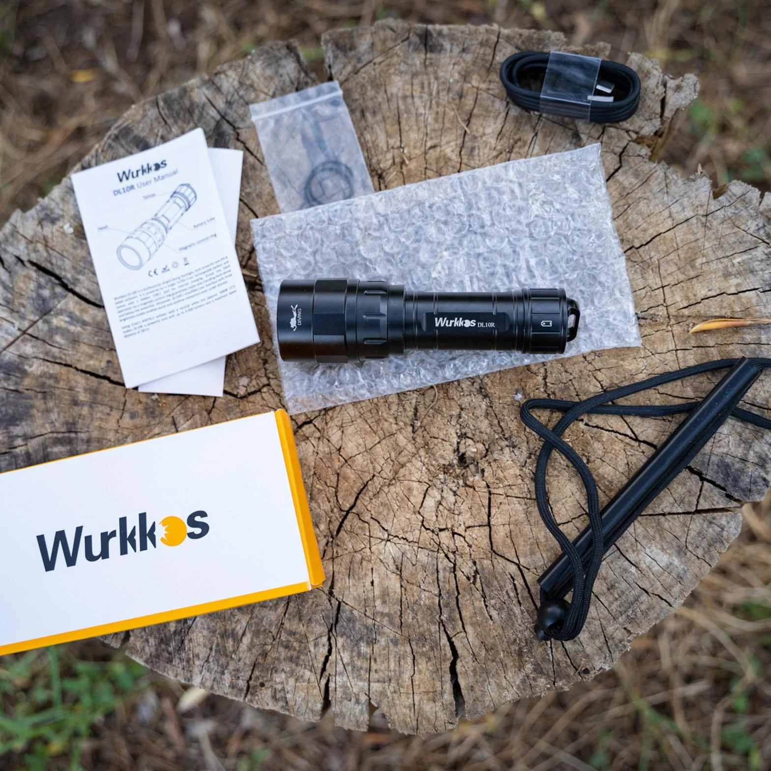 wurkkos DL10R - Linterna de buceo (4500 lúmenes, carga USB C integrada, Cree XHP70.2 LED, IPX8, recargable, luz submarina con batería de 5000 mAh 21700)