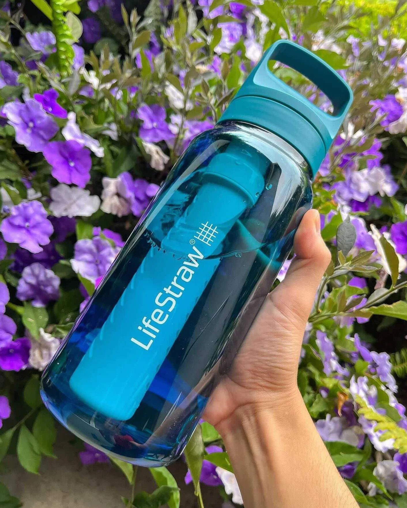 LifeStraw Go Series butelka z filtrem do wody 1 l biały polarny usuwa bakterie pasożyty mikroplastiki