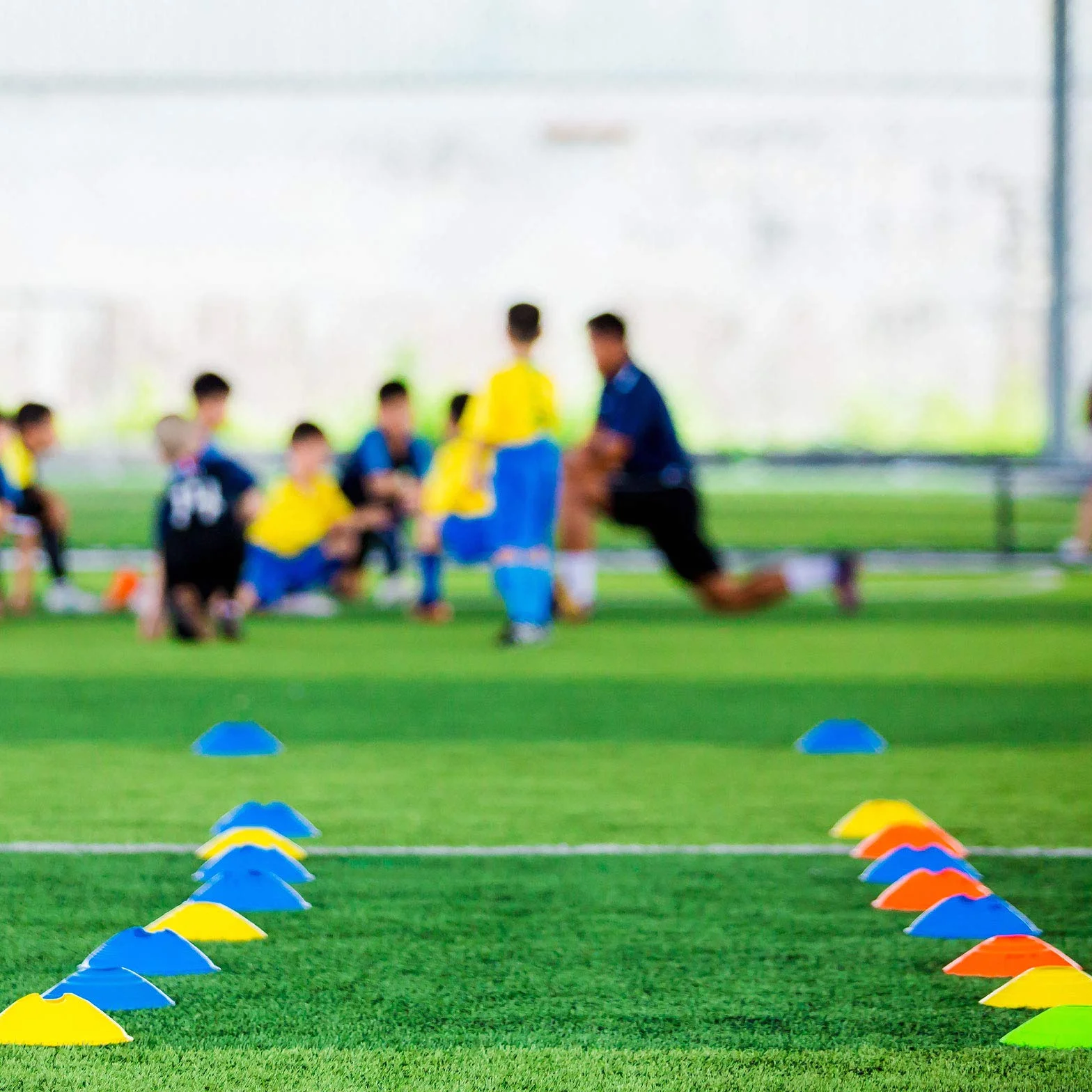 TRIXES Zestaw 20 sztuk markerów sportowych, wielokolorowych, piłka nożna, trening sportowy, lekkie i elastyczne