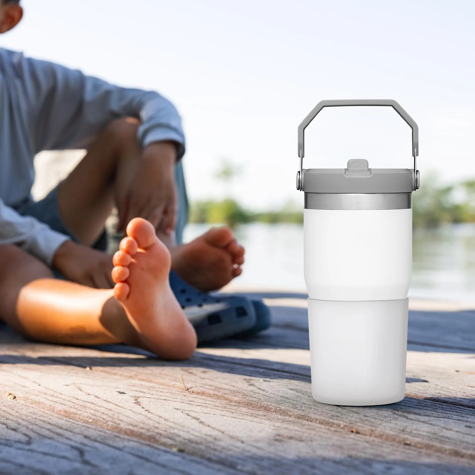 Ochraniacz na bidon Linkidea, kompatybilny z bidonami Stanley Quencher H2.0 20oz/30oz/40oz, IceFlow Flip 20oz/30oz, silikonowy ochraniacz dna bidonu, ochraniacz na bidon (biały / 2 sztuki)