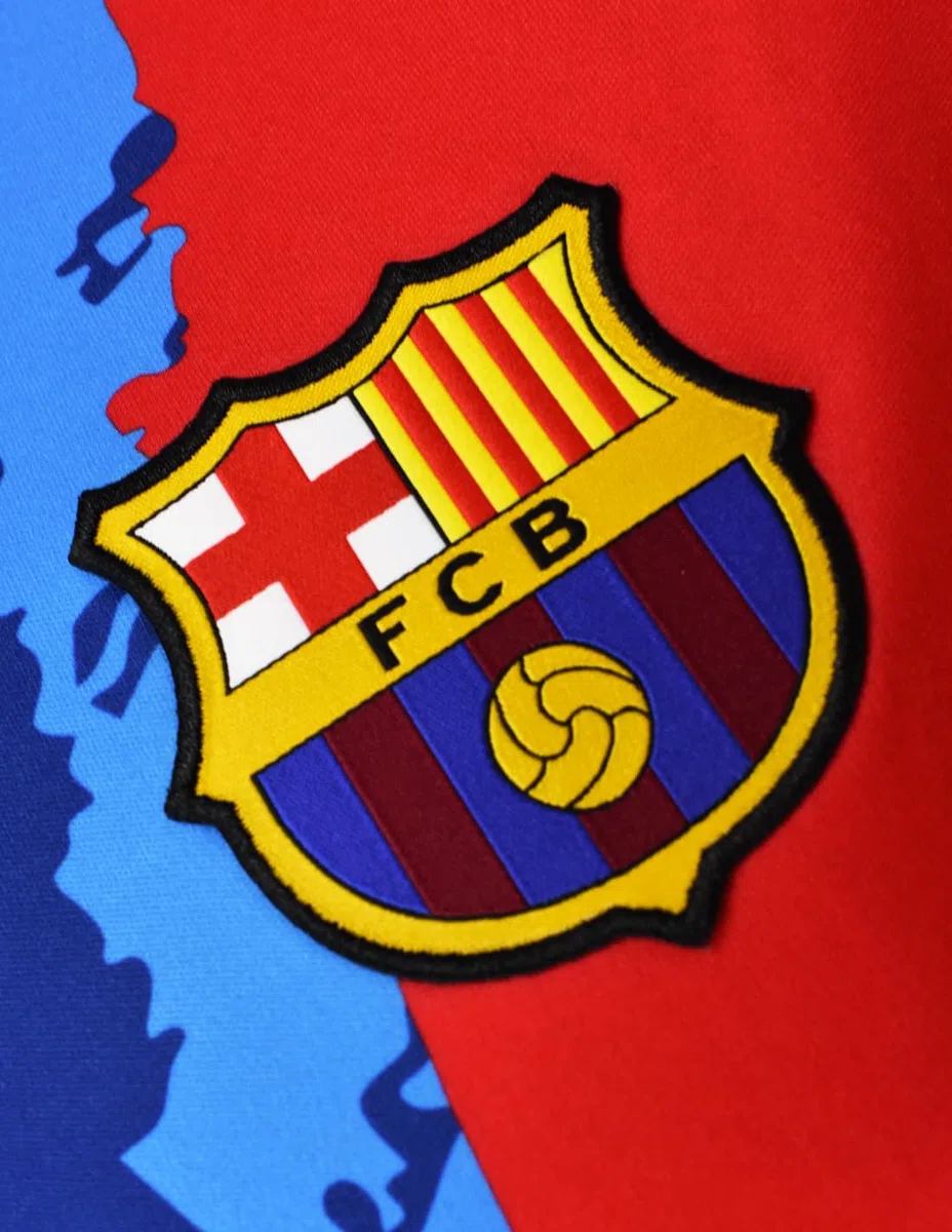 FC Barcelona Czwarty strój dla dzieci sezon 25/26 Lamine Yamal Zestaw czwarty strój FC Barcelona na sezon 2025-2026. Unisex dzieci
