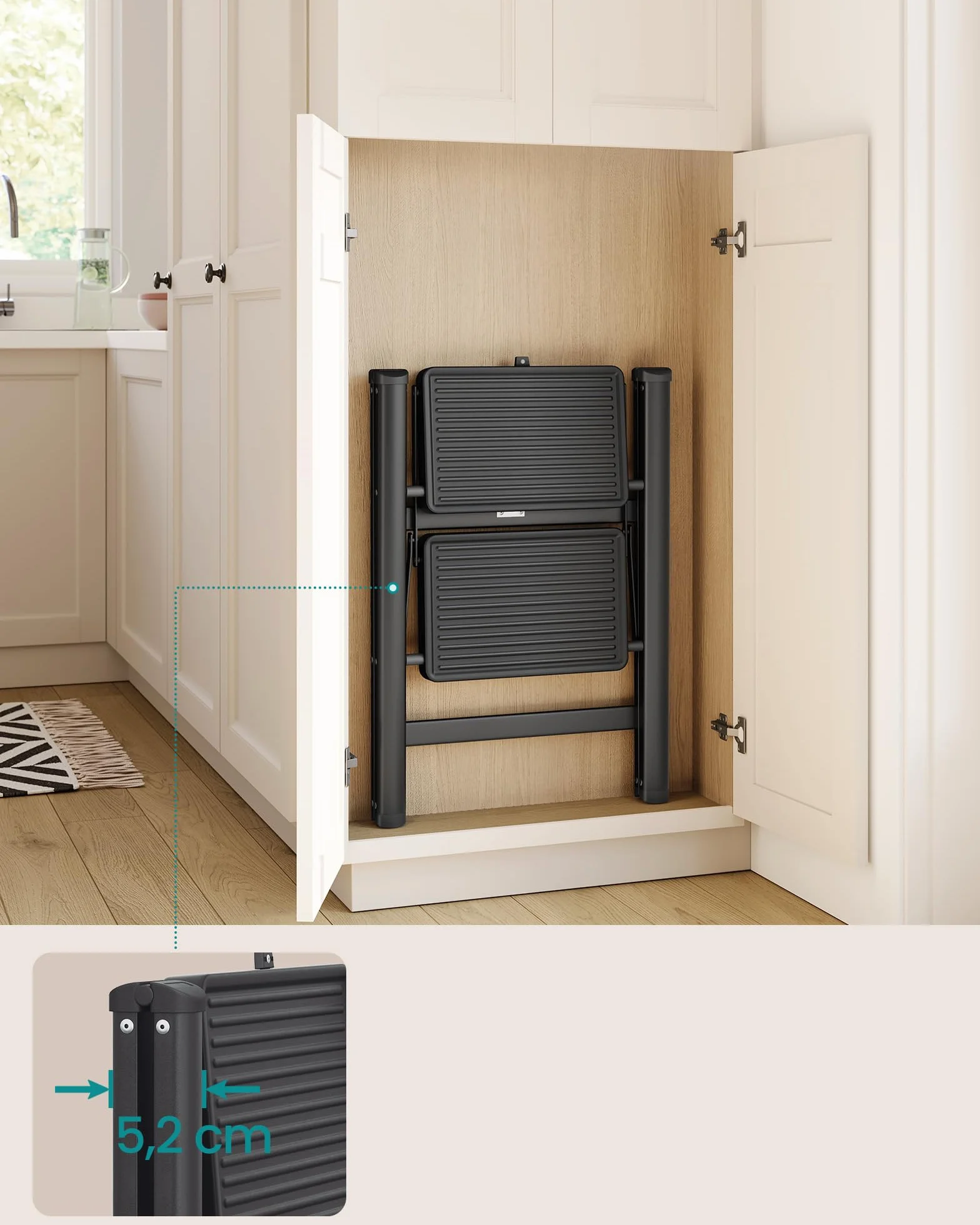 SONGMICS składana drabina schodkowa dwustopniowa stalowa 150 kg 55 x 43,4 x 61,8 cm czarna GSL102BZ01
