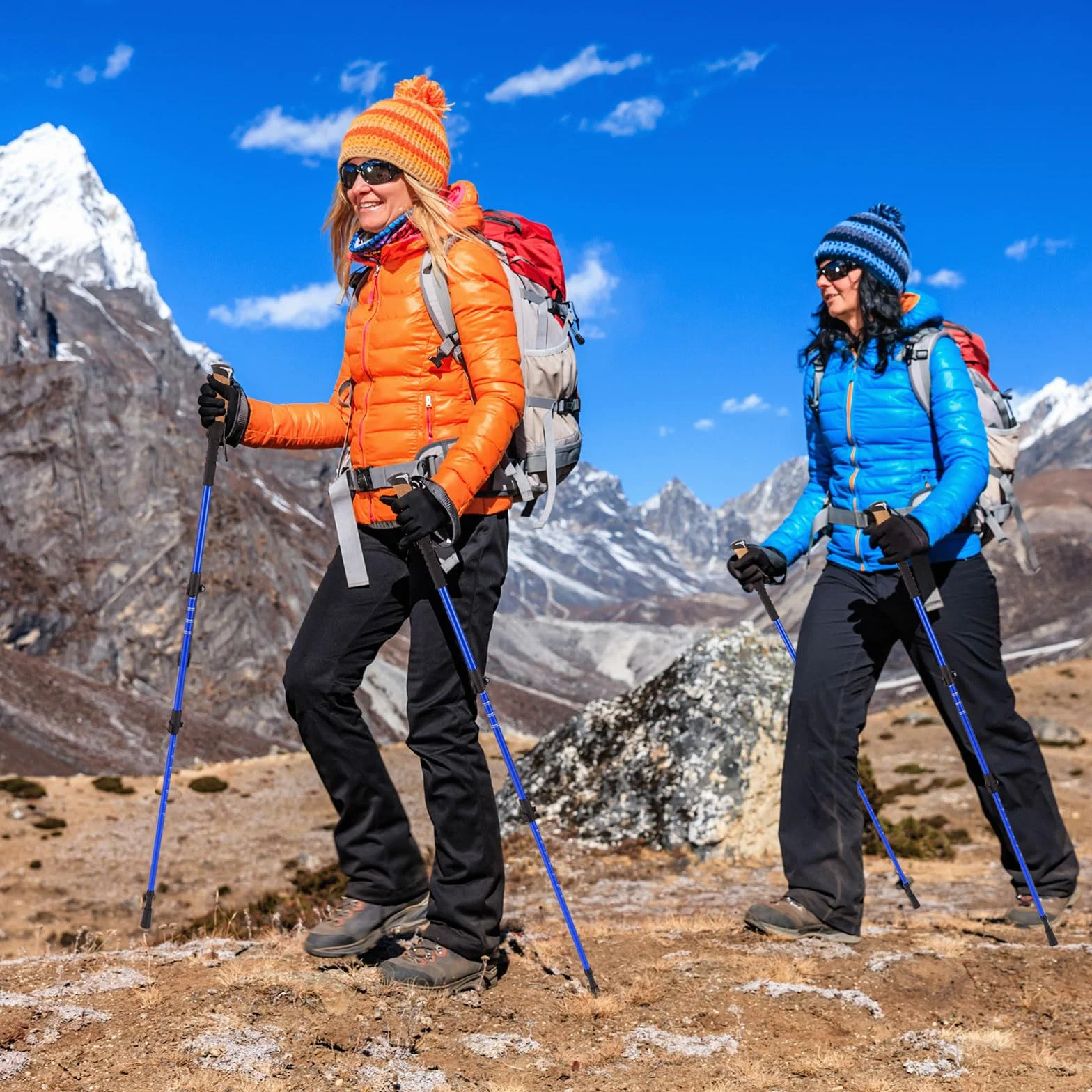 COSTWAY Kijki trekkingowe teleskopowe aluminiowe lub włókna węglowego z uchwytem korkowym do Nordic Walking