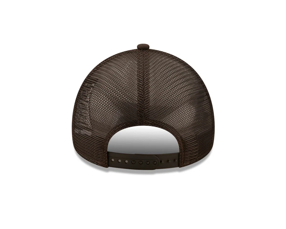 New Era York Yankees League Essential Brown A-Frame Adjustable Trucker cap, Trucker-Yankees-Brown-#28535, 31