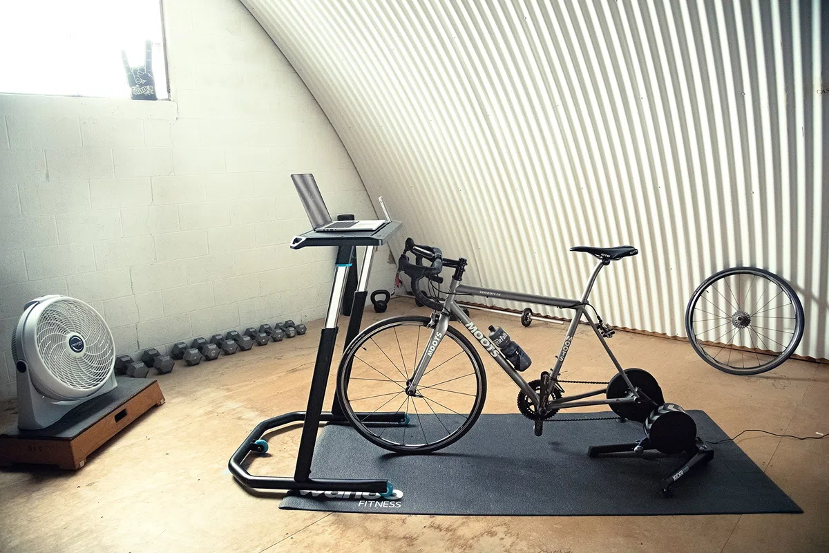 Wahoo Fitness Kickr Poręcz Do Ćwiczeń, Czarny, 71 x 76 cm/71 x 36 cm/84-122 cm, Desk