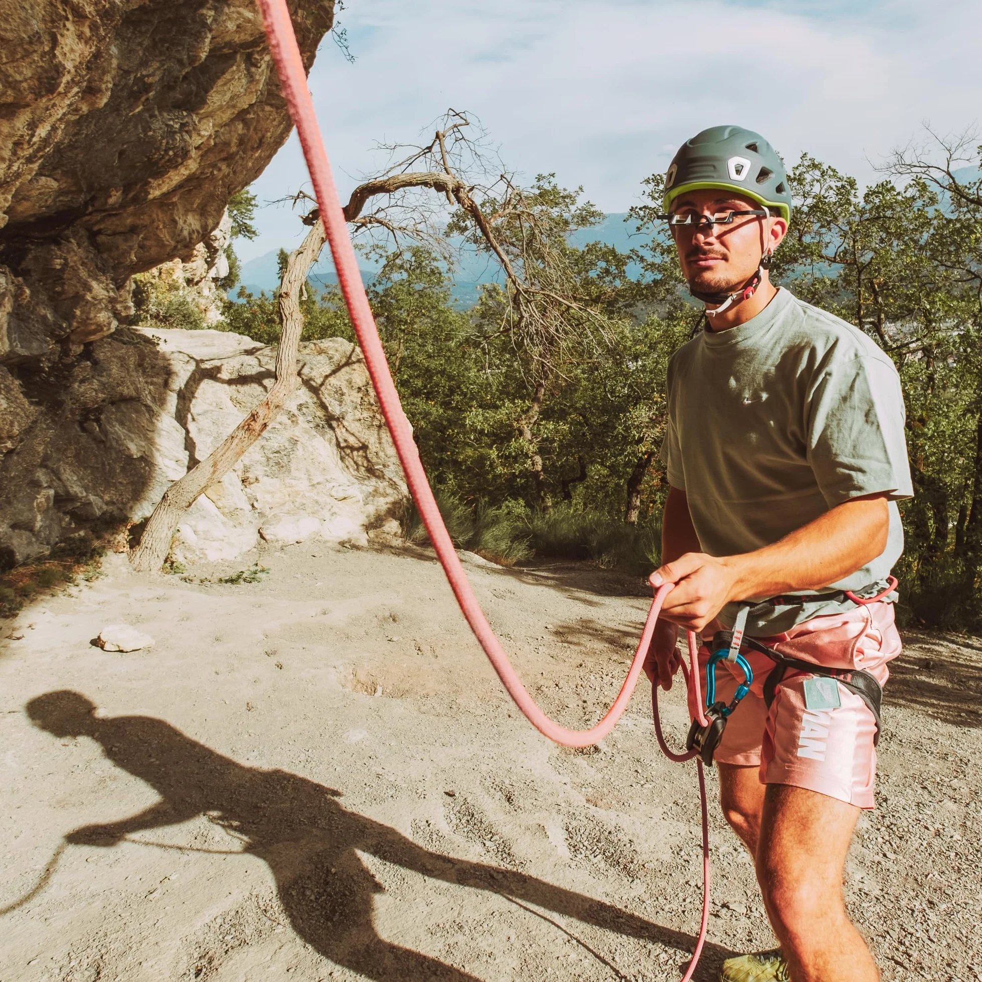 YY Vertical - Plasfun First Belay okulary solidne i wygodne okulary asekuracyjne/pryzmatyczne do wspinaczki skałkowej, ciemnoniebieskie