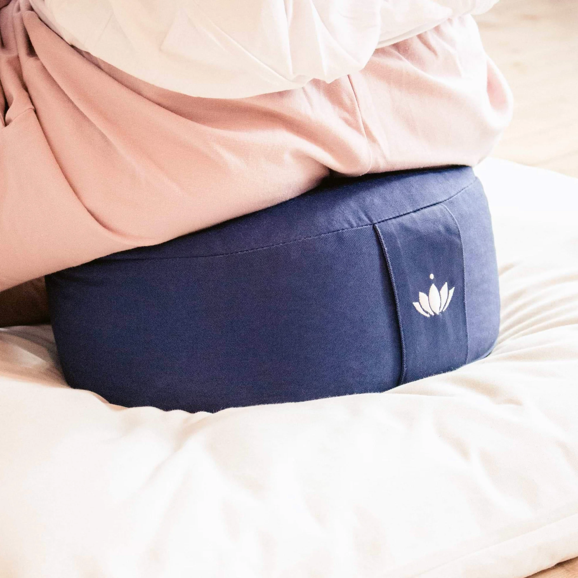 Lotuscrafts Poduszka do medytacji Yoga Lotus 15 cm Wypełnienie orkiszowe Bawełna Okrągłe zafu Certyfikat Gots