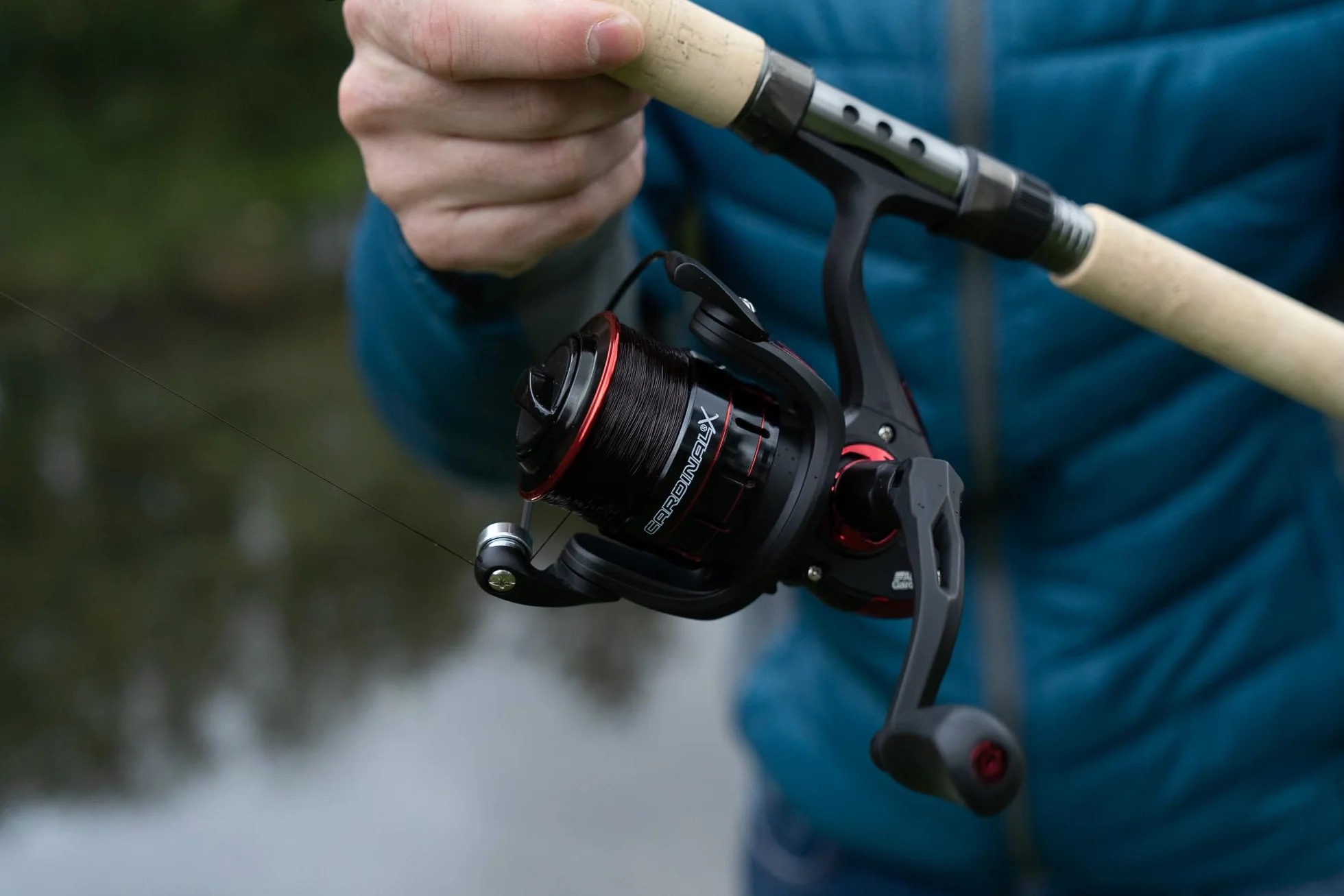 Abu Garcia Uniseks Cardinal X 3000Fd 1548586 Kołowrotek Wędkarski, Czarny/Czerwony, 3000